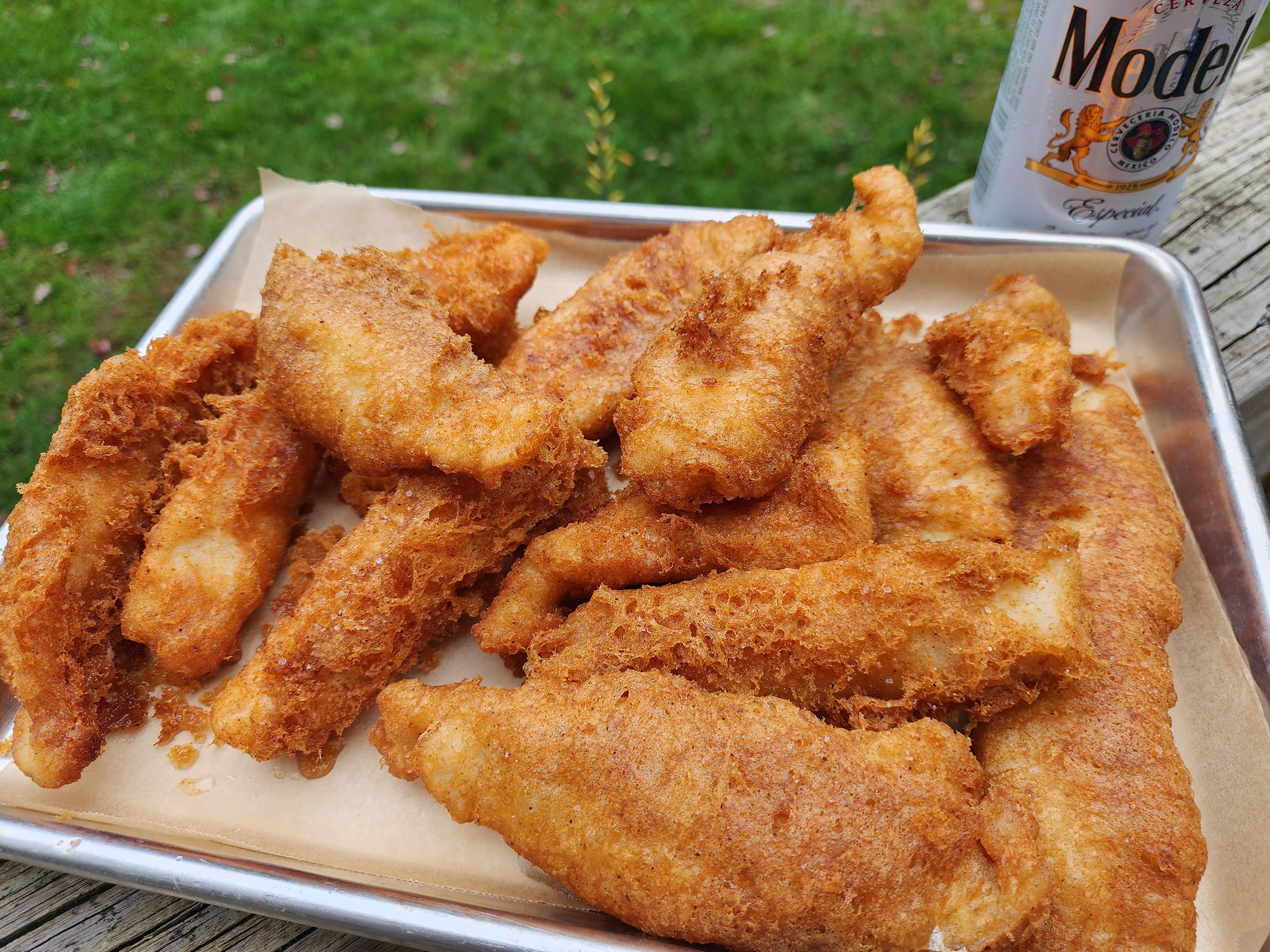 Homemade beer battered walleye. Caught the fish locally. r/FoodPorn