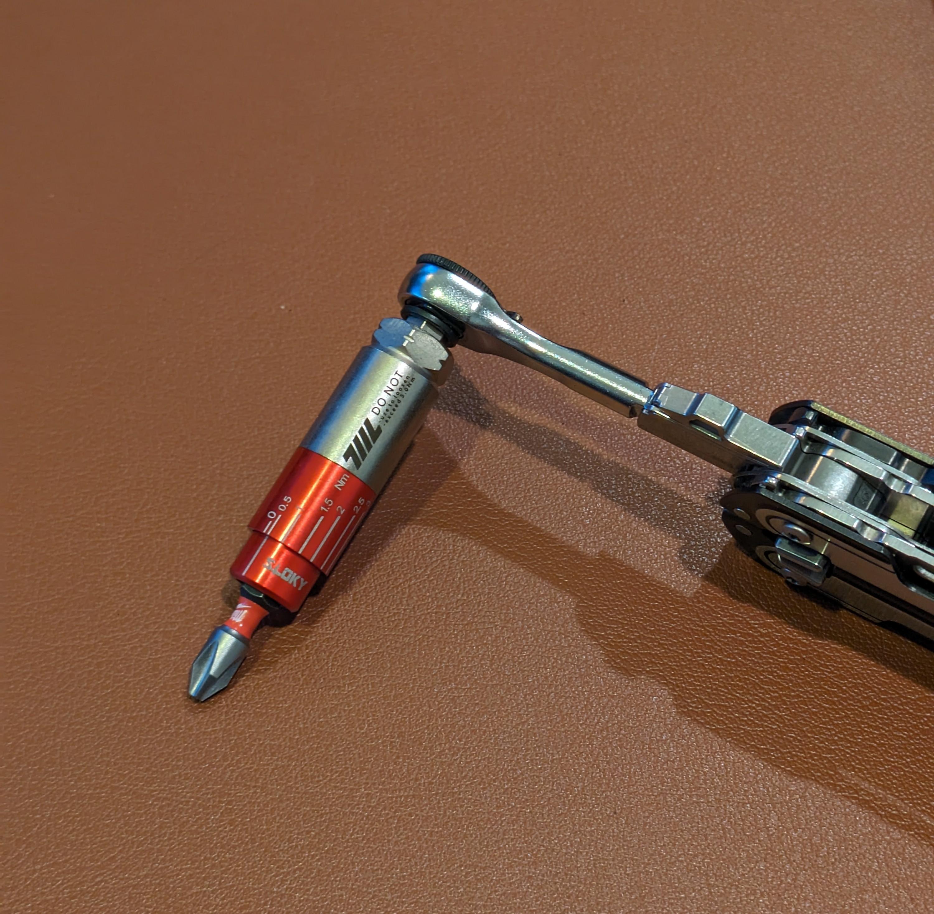 Mini torque wrench - no idea this existed! : r/Leatherman