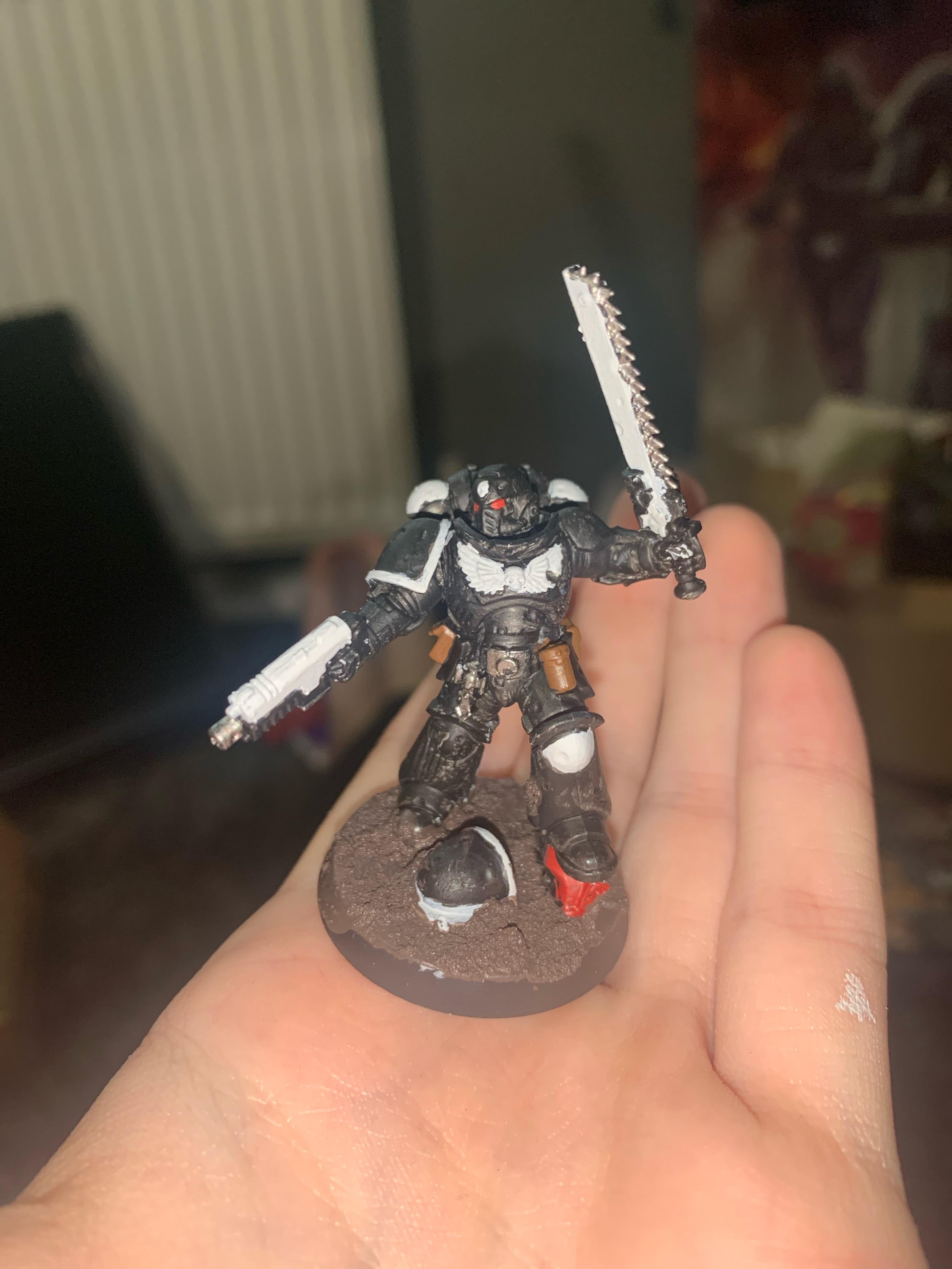 My first iron hands model. I know he’s far from perfect but for a first