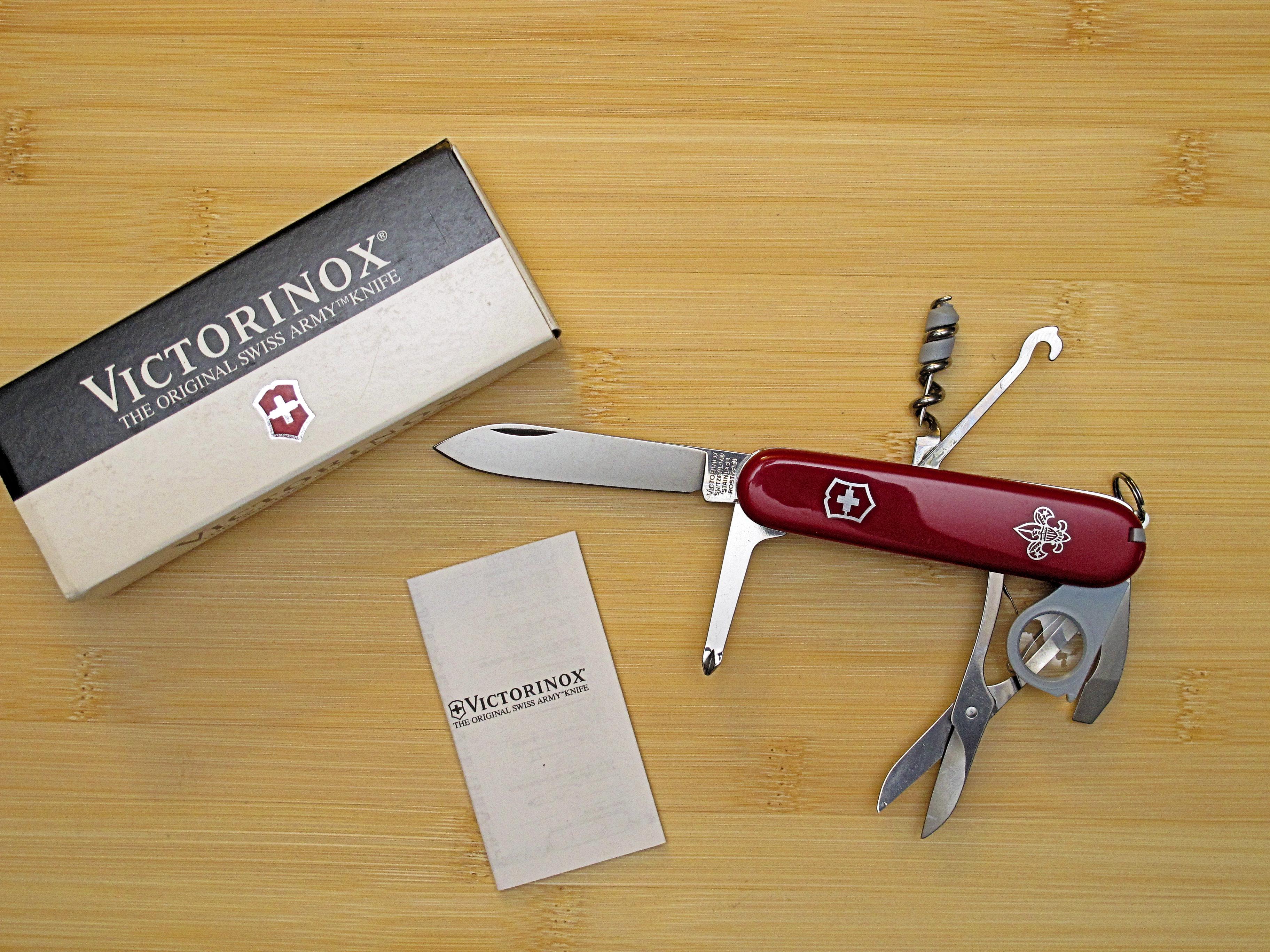 Victorinox Boy Scout Yeoman Collection Photo. r/victorinox
