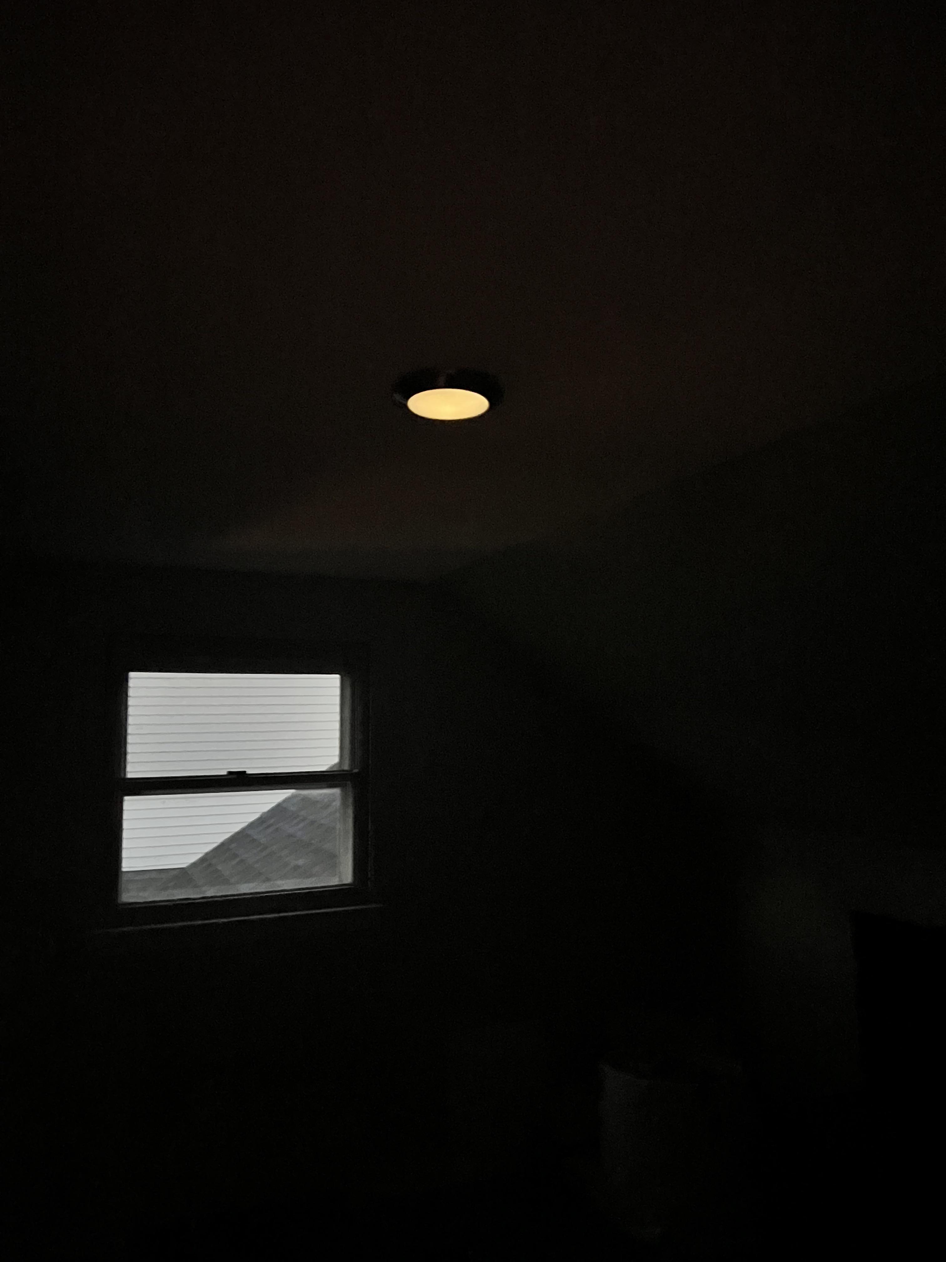 LED Light Stays Dim when Switch is off r/AskElectricians