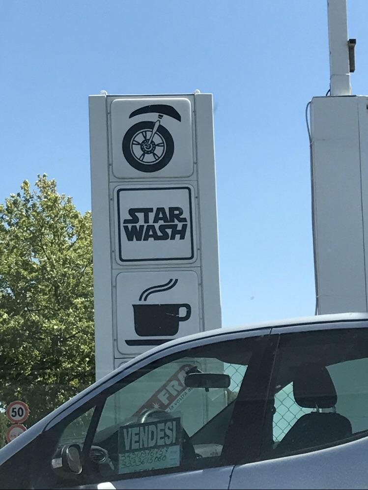 A car wash in rome r/StarWars