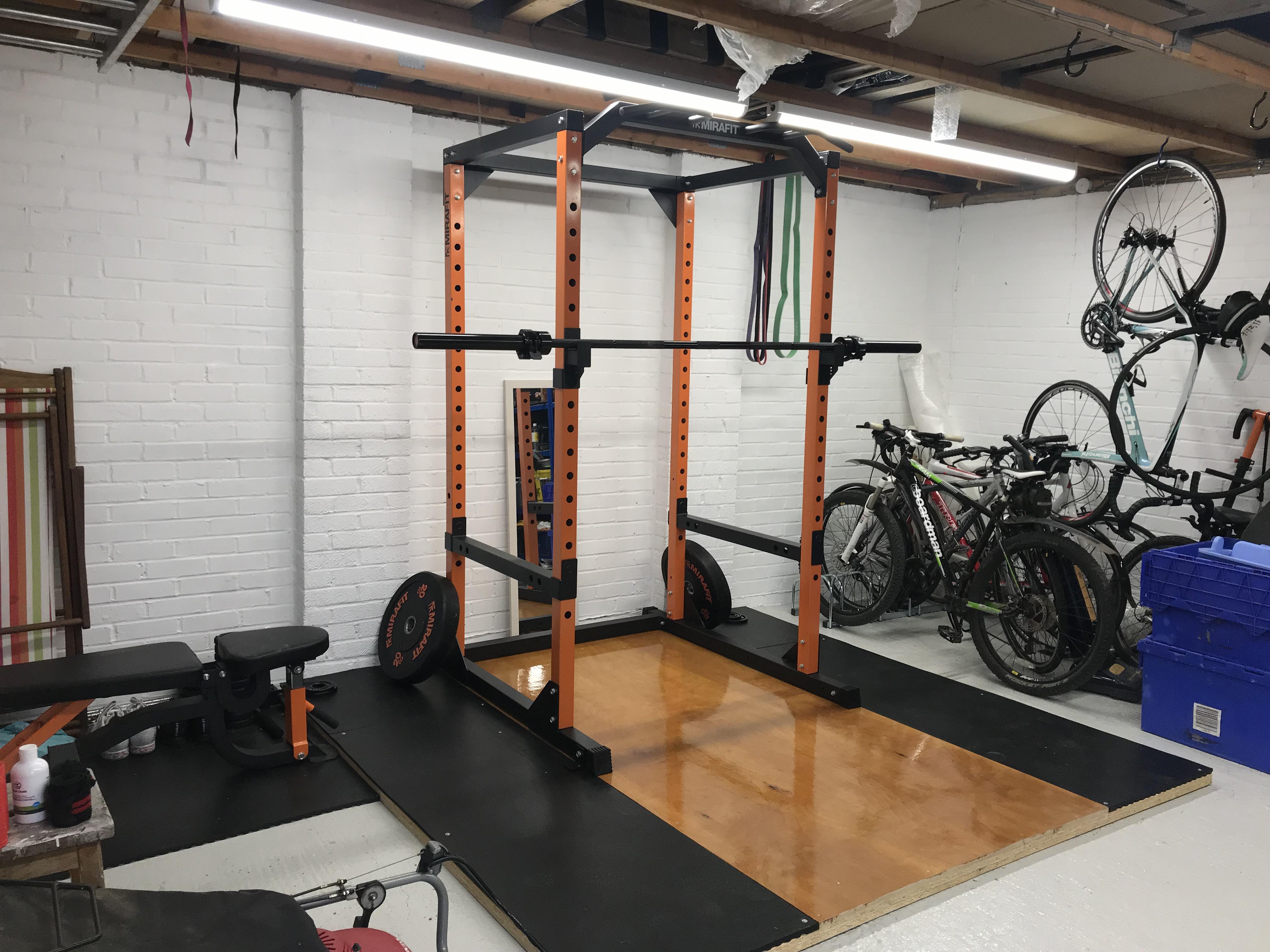 Full set up as requested! Now just need some more weight. Equipment