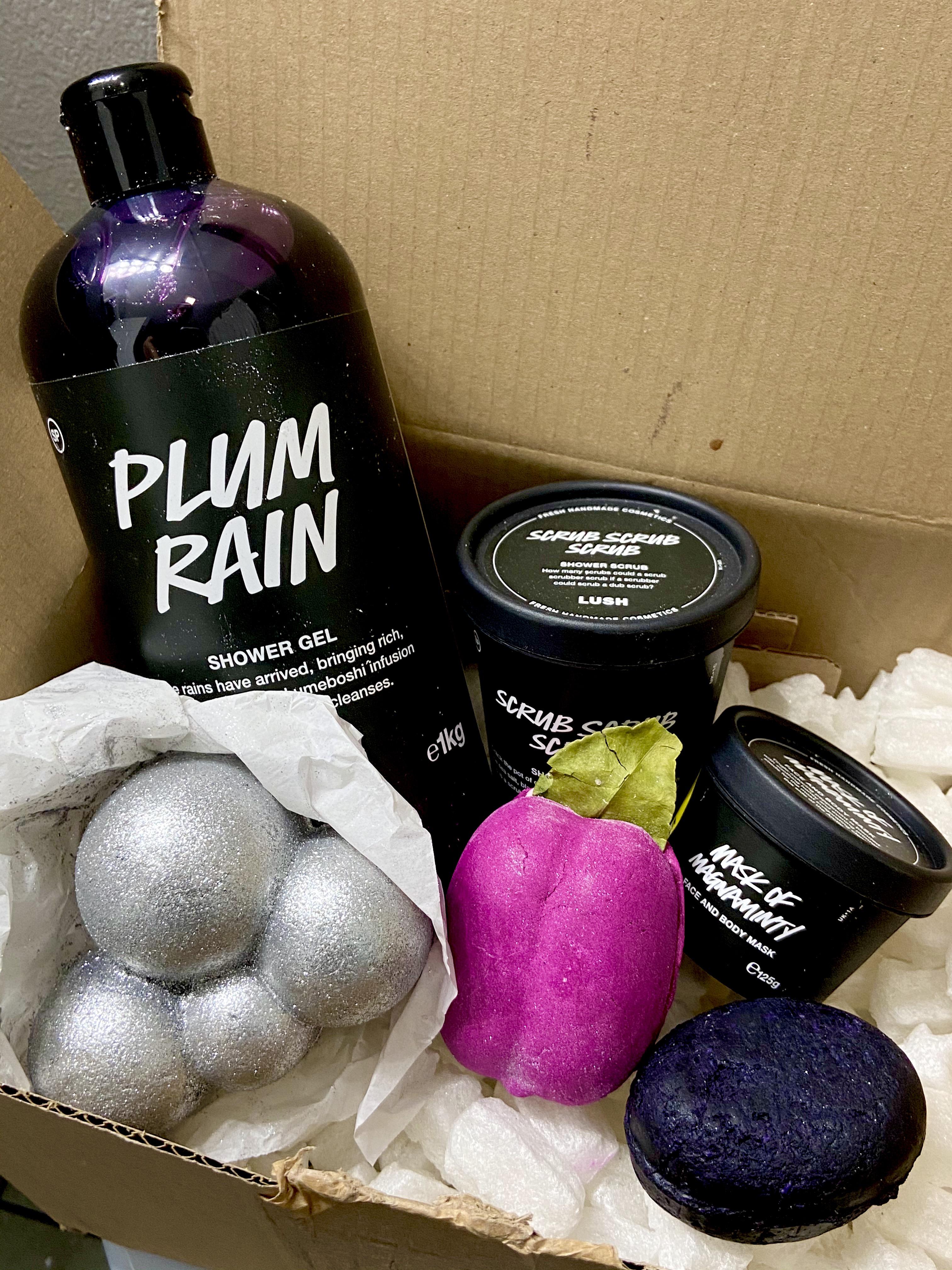 Order arrived today! Got here really quick! Plum Rain 😍 LushCosmetics