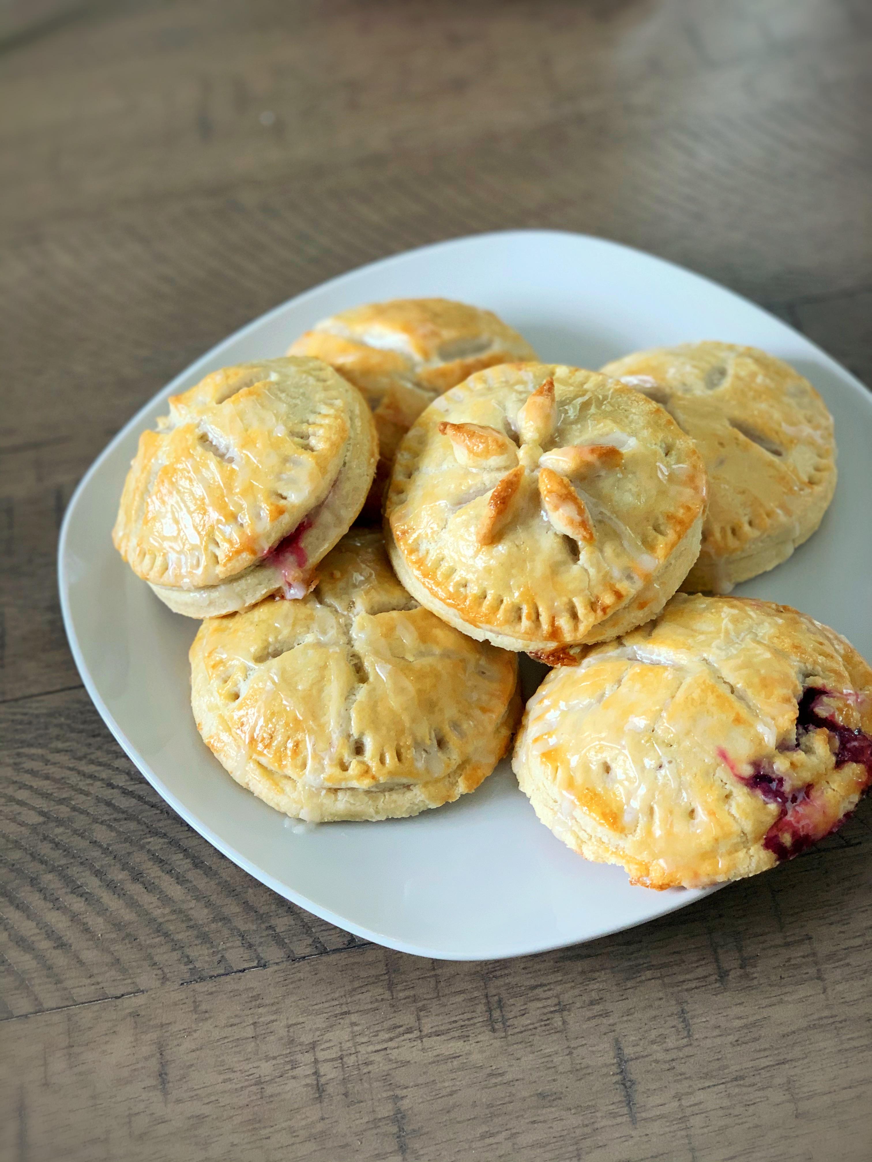[Homemade] blueberry hand pies r/food