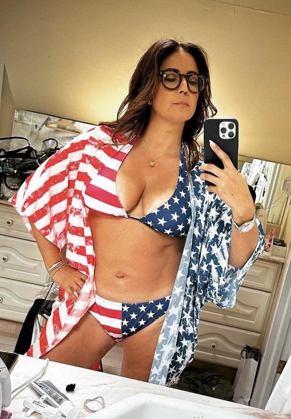 Julie Banderas Fox News : CurvyNewsWomen