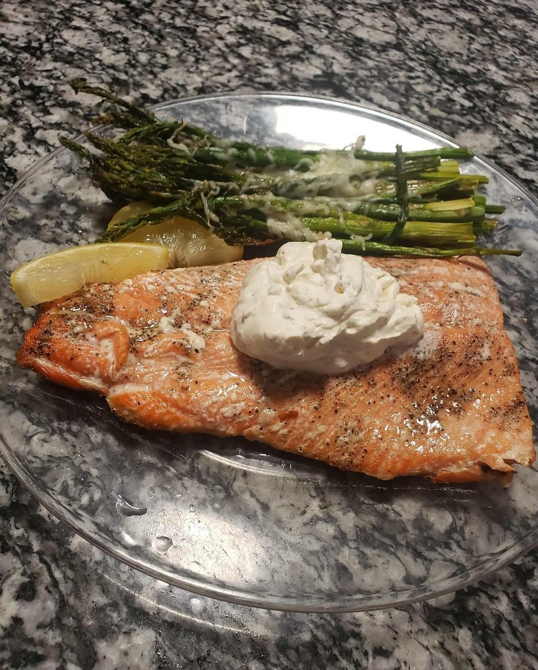 Salmon with savory lemonzest and tarragon whipped cream & roasted