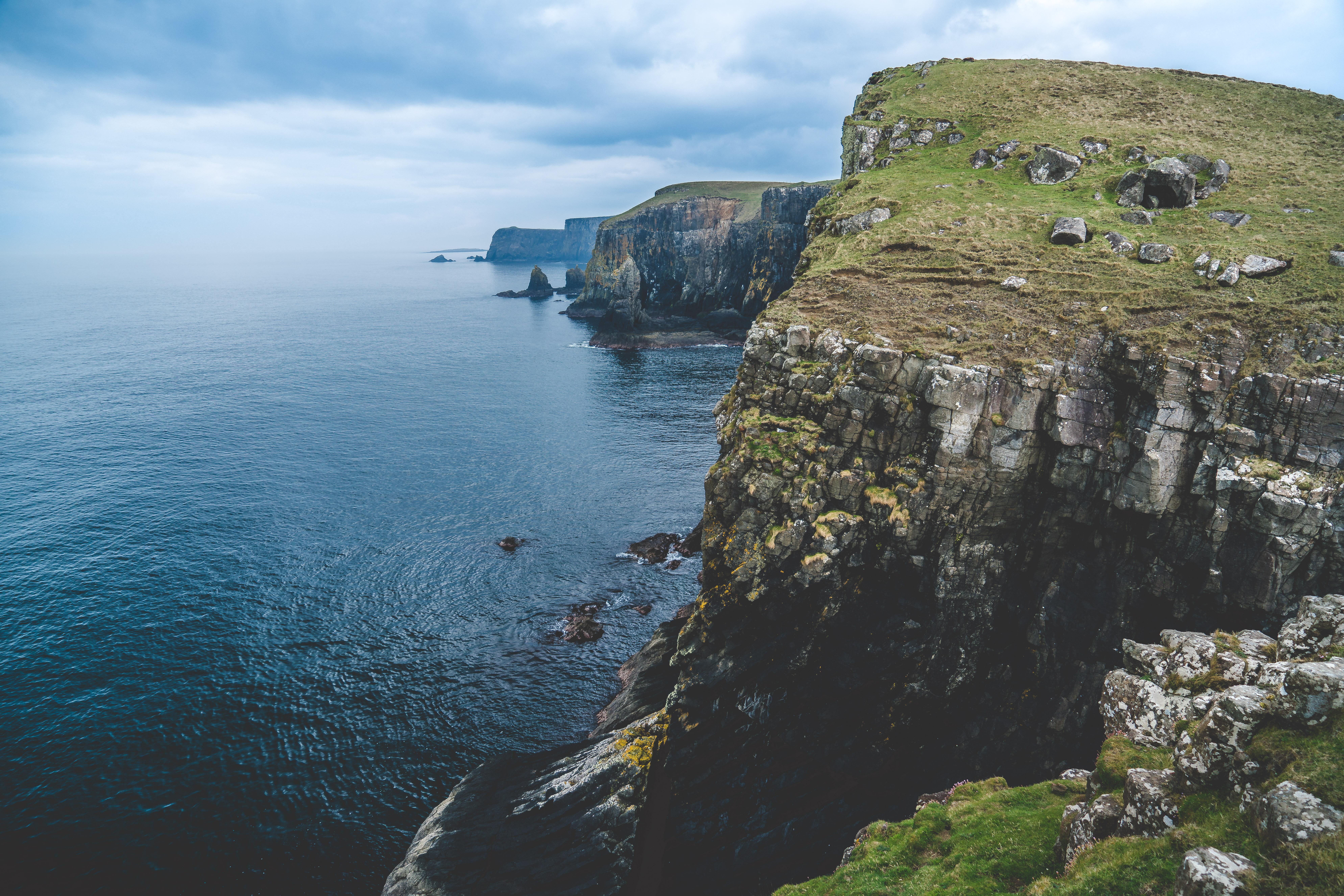 Minden nap más The rugged cliffs of the Isle of Skye