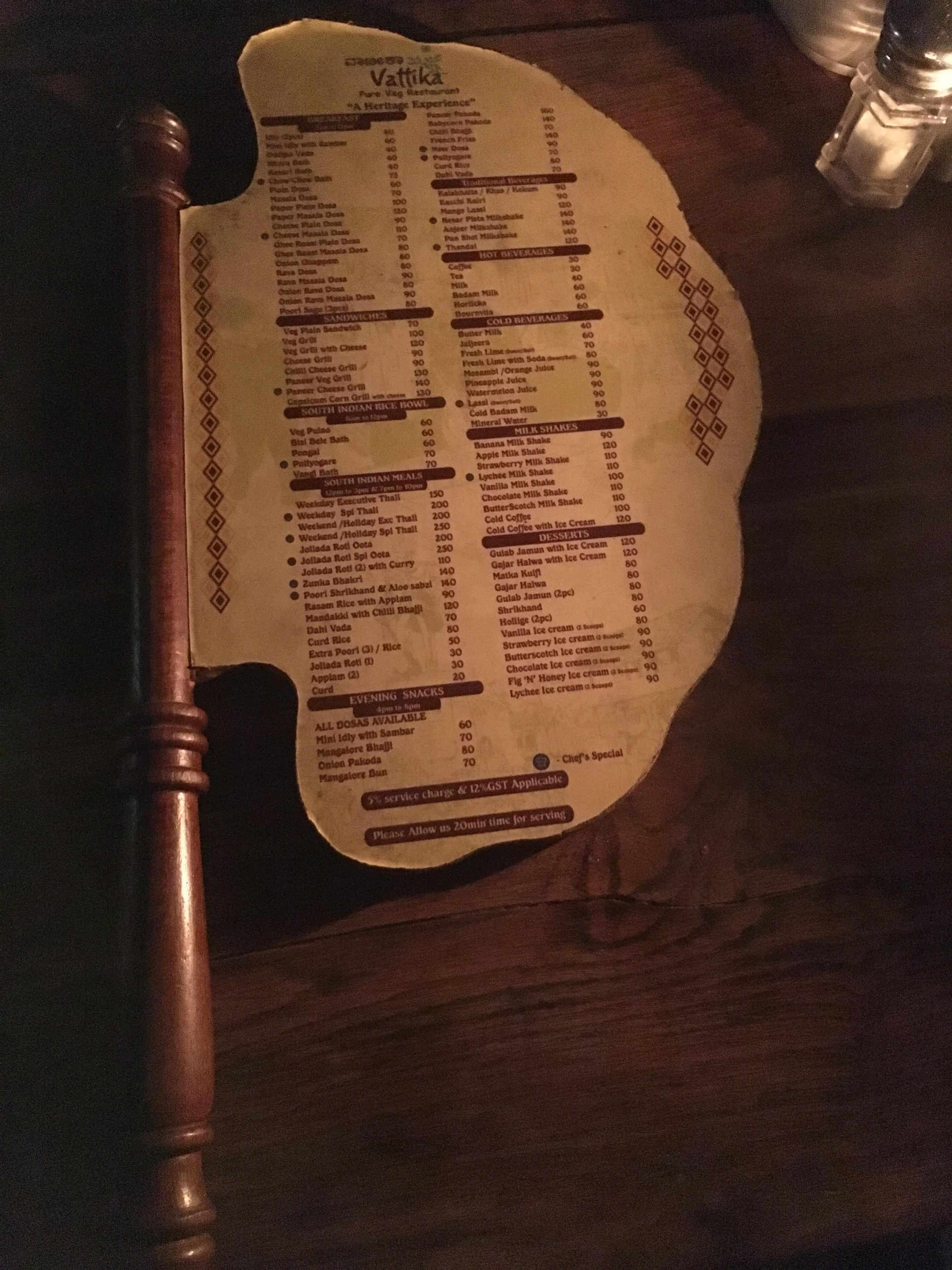 This menu looks like a battle axe. r/mildlyinteresting