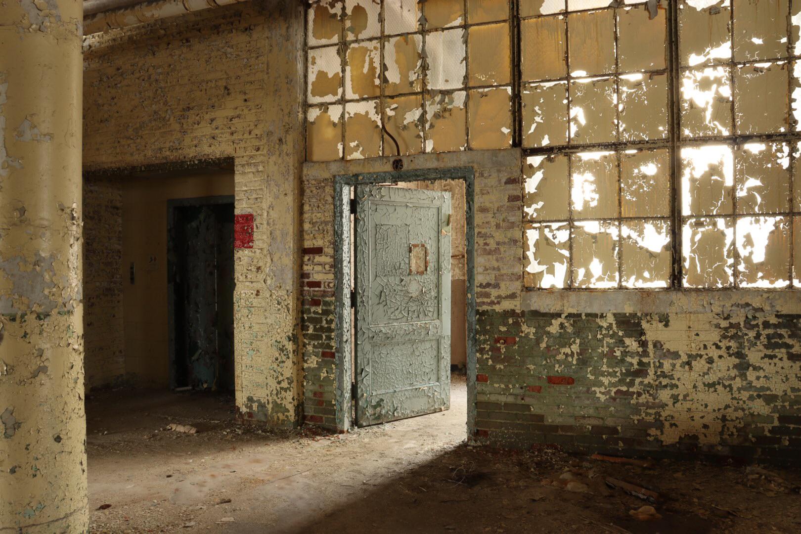 Abandoned Dixie Cup Factory Easton PA r/AbandonedPorn