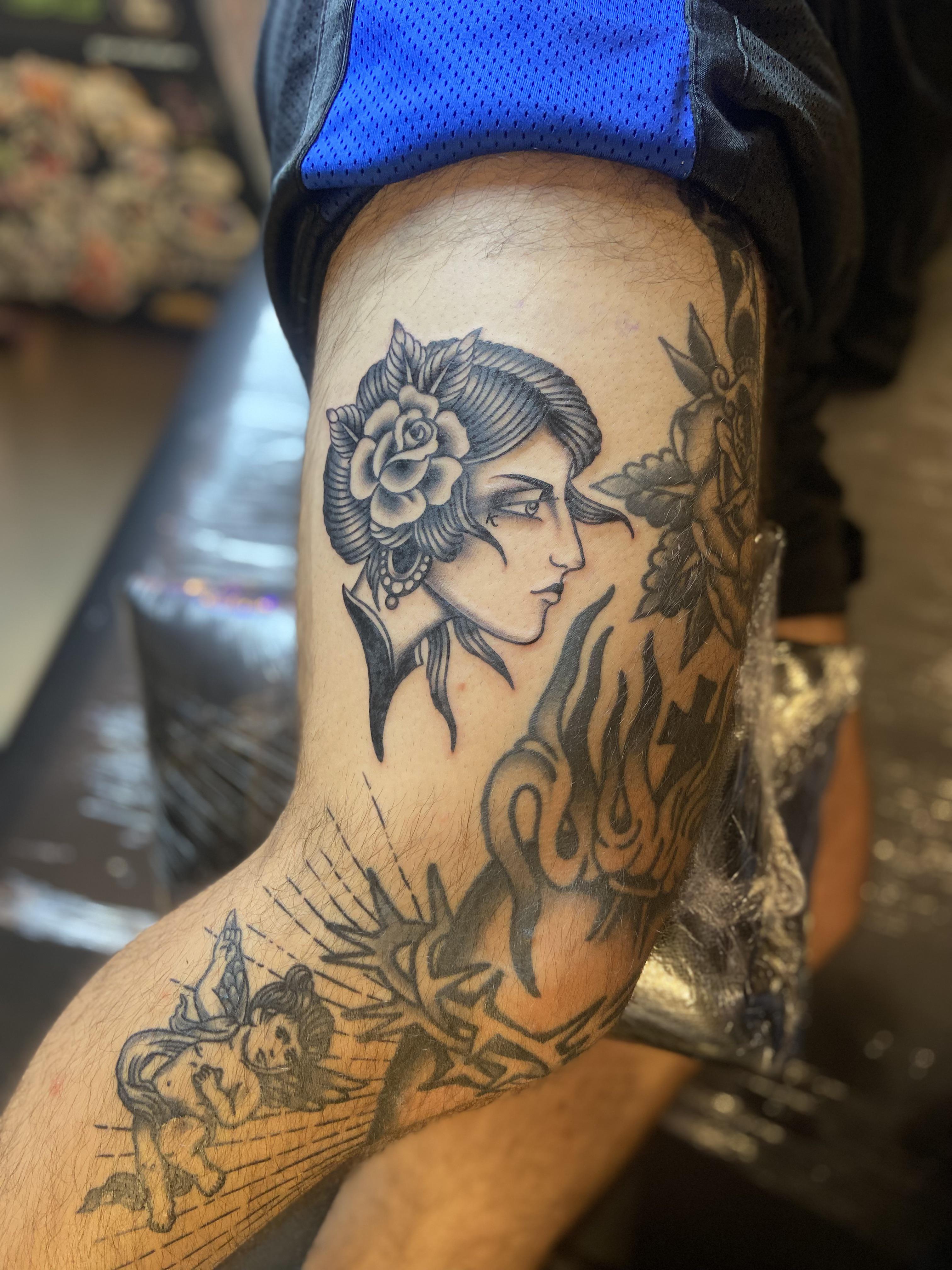 Scrolldrop Tattoos 4032_x_3024_jpg