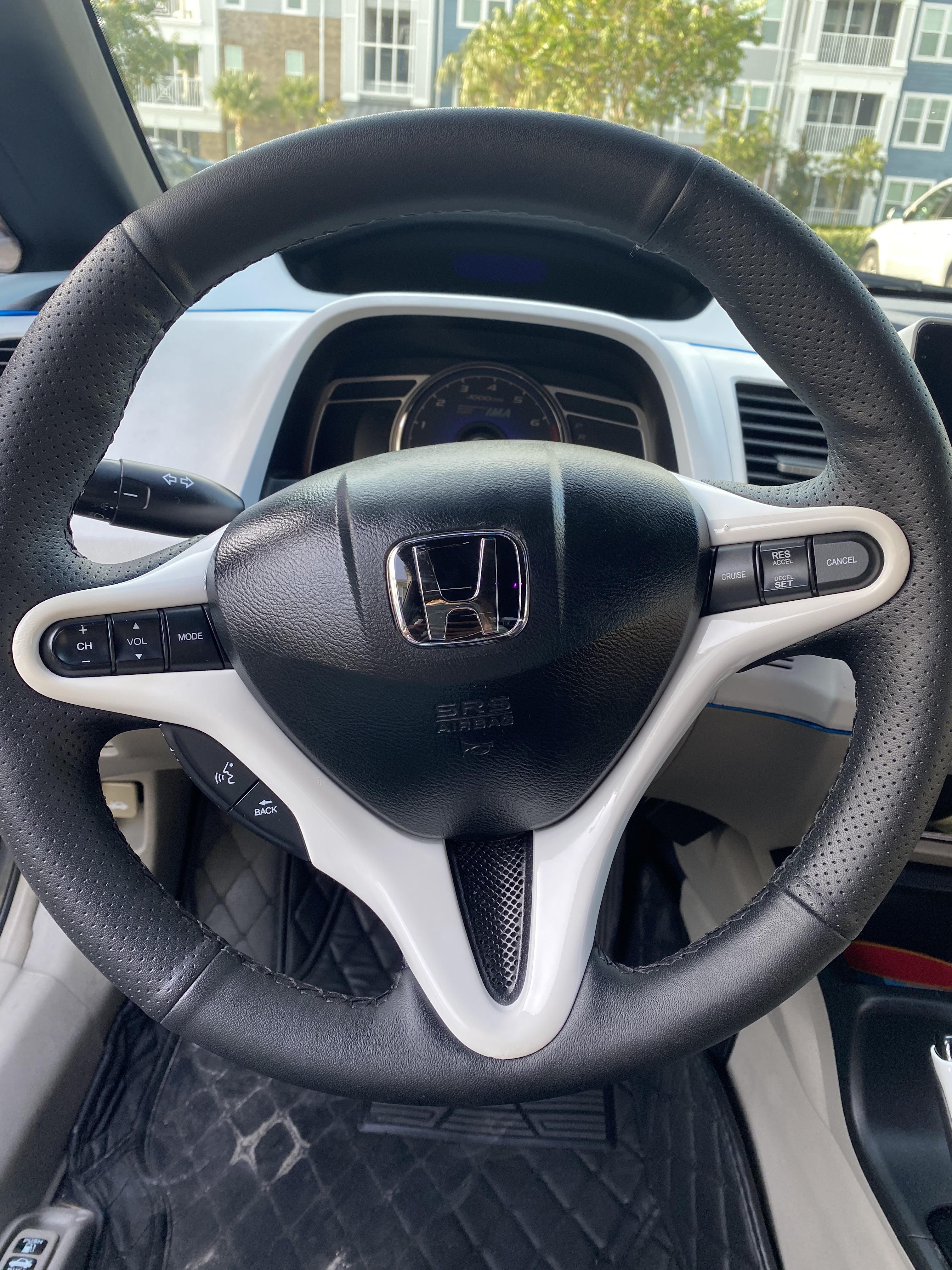 Replacement Bezel For 8Th Gen Civic w/ three leg steering wheel and