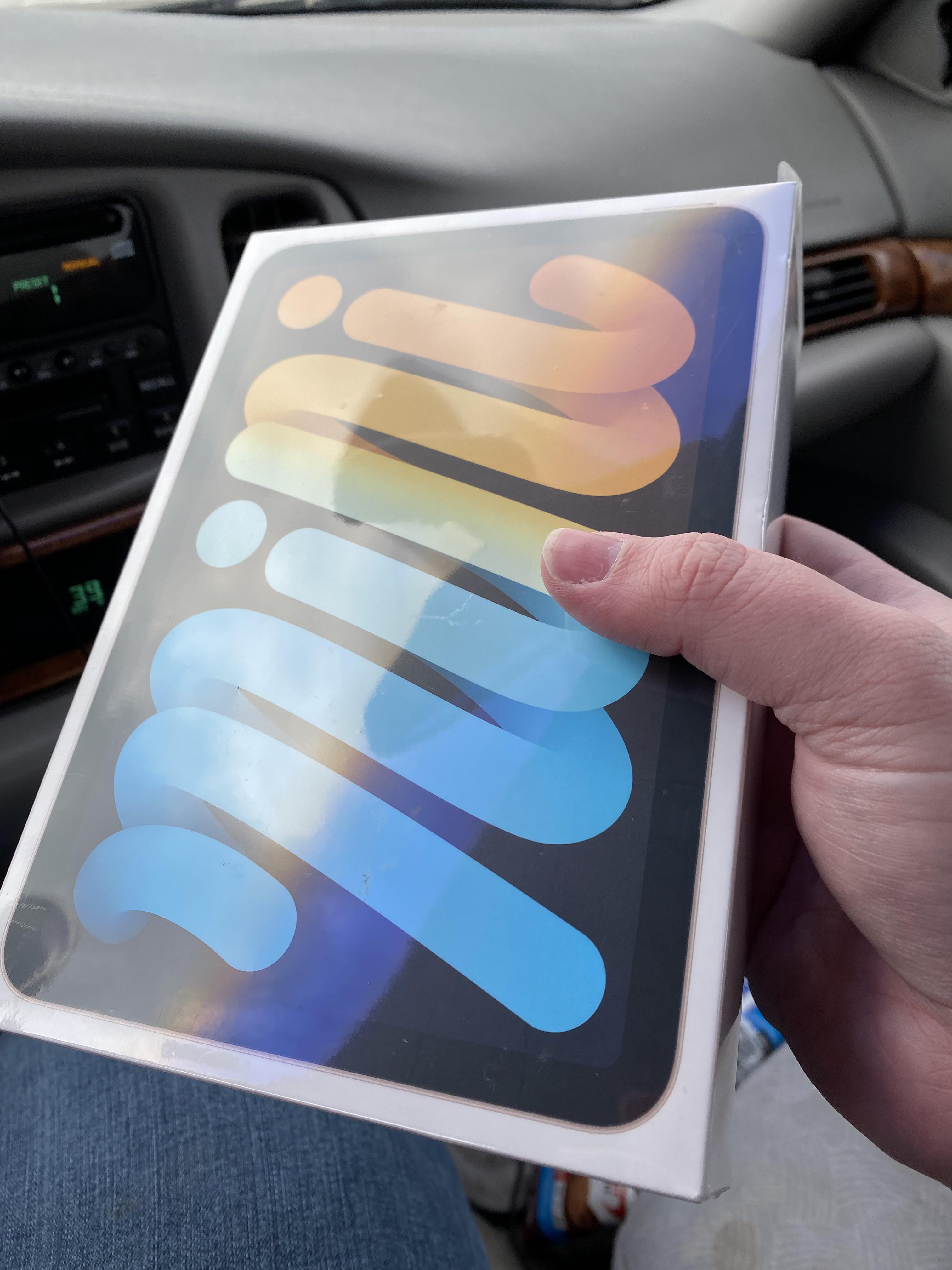 My first iPad!! Any suggestions on cases/screen protectors? I’m