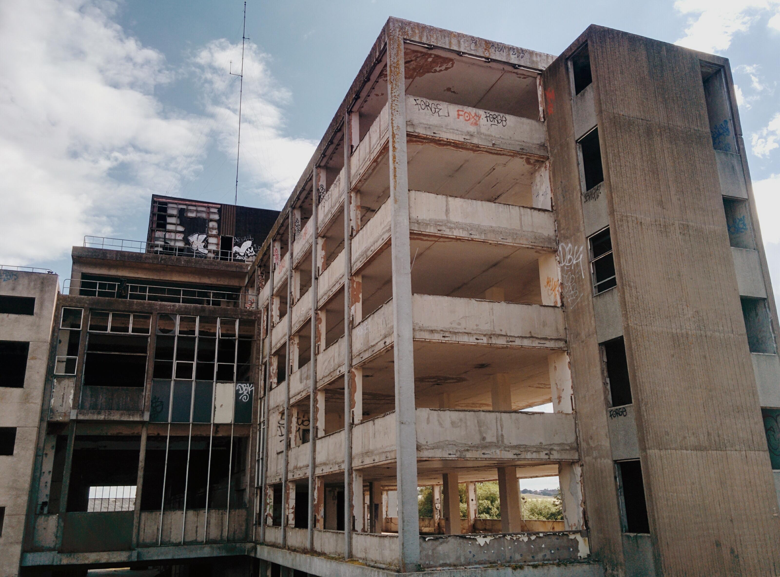 ExRoyal Mail Sorting Office in Bristol, UK r/urbanexploration