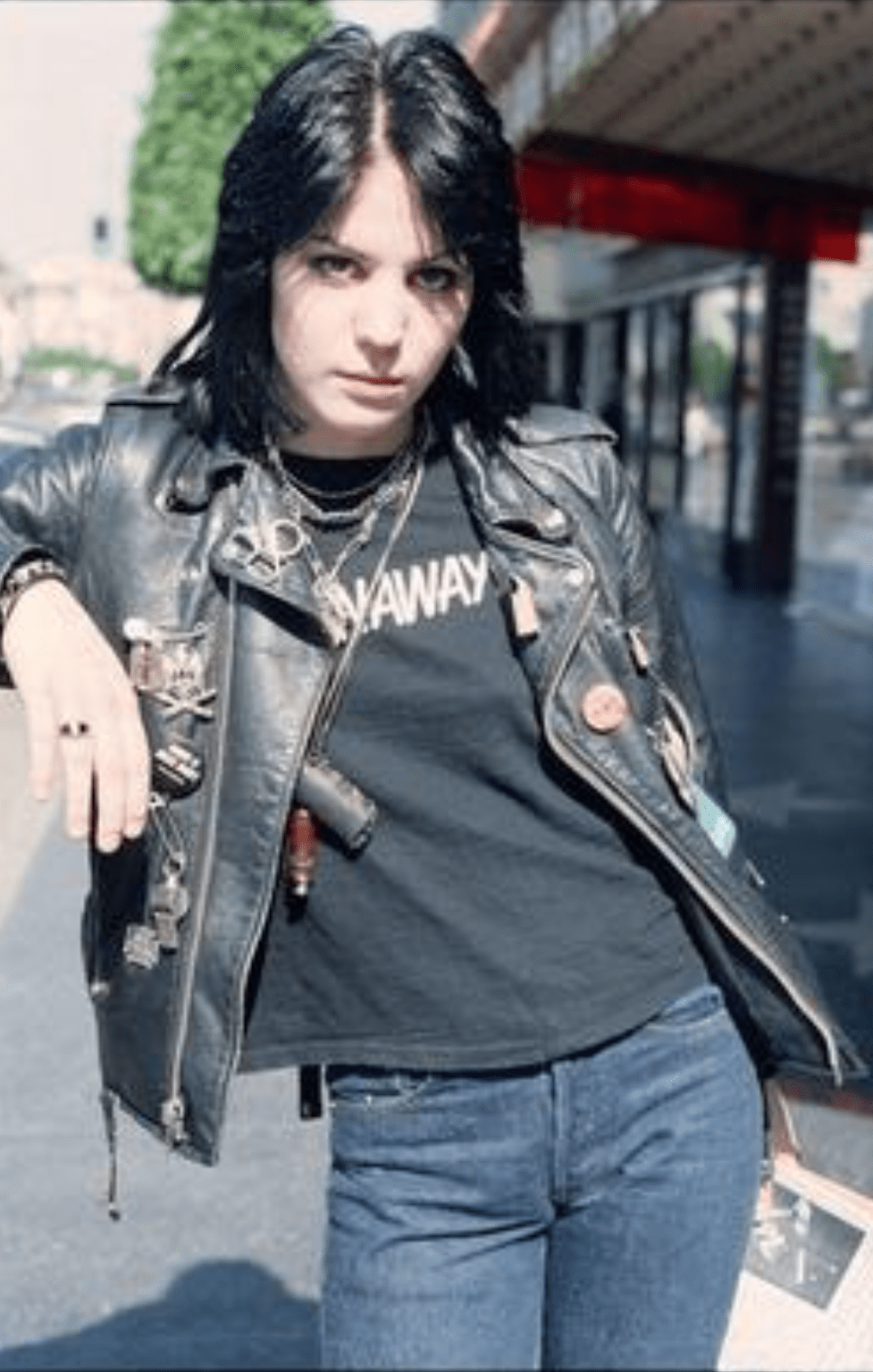 🔞Has everybody already seen this picture from circa 1975? I love her so much of Joan Jett NUDE