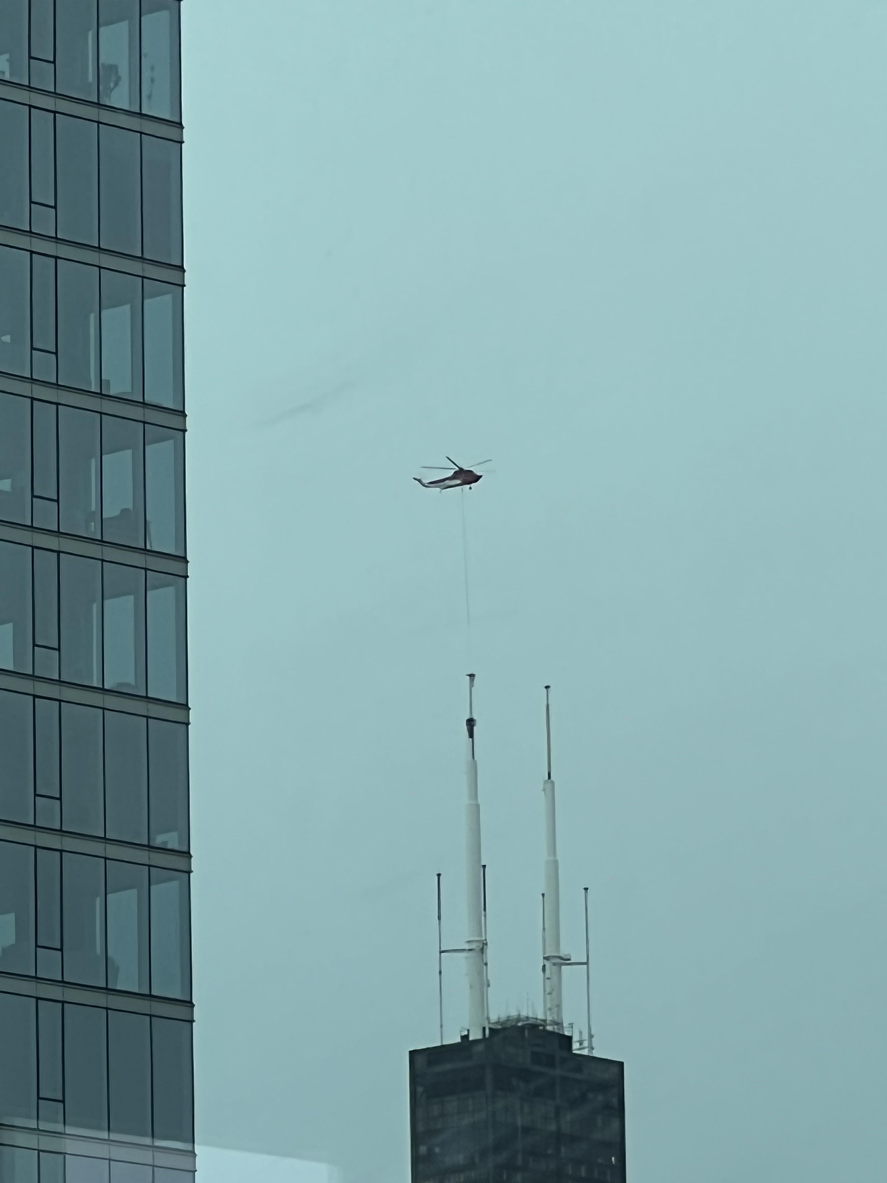 Antenna work on the Sears chicago