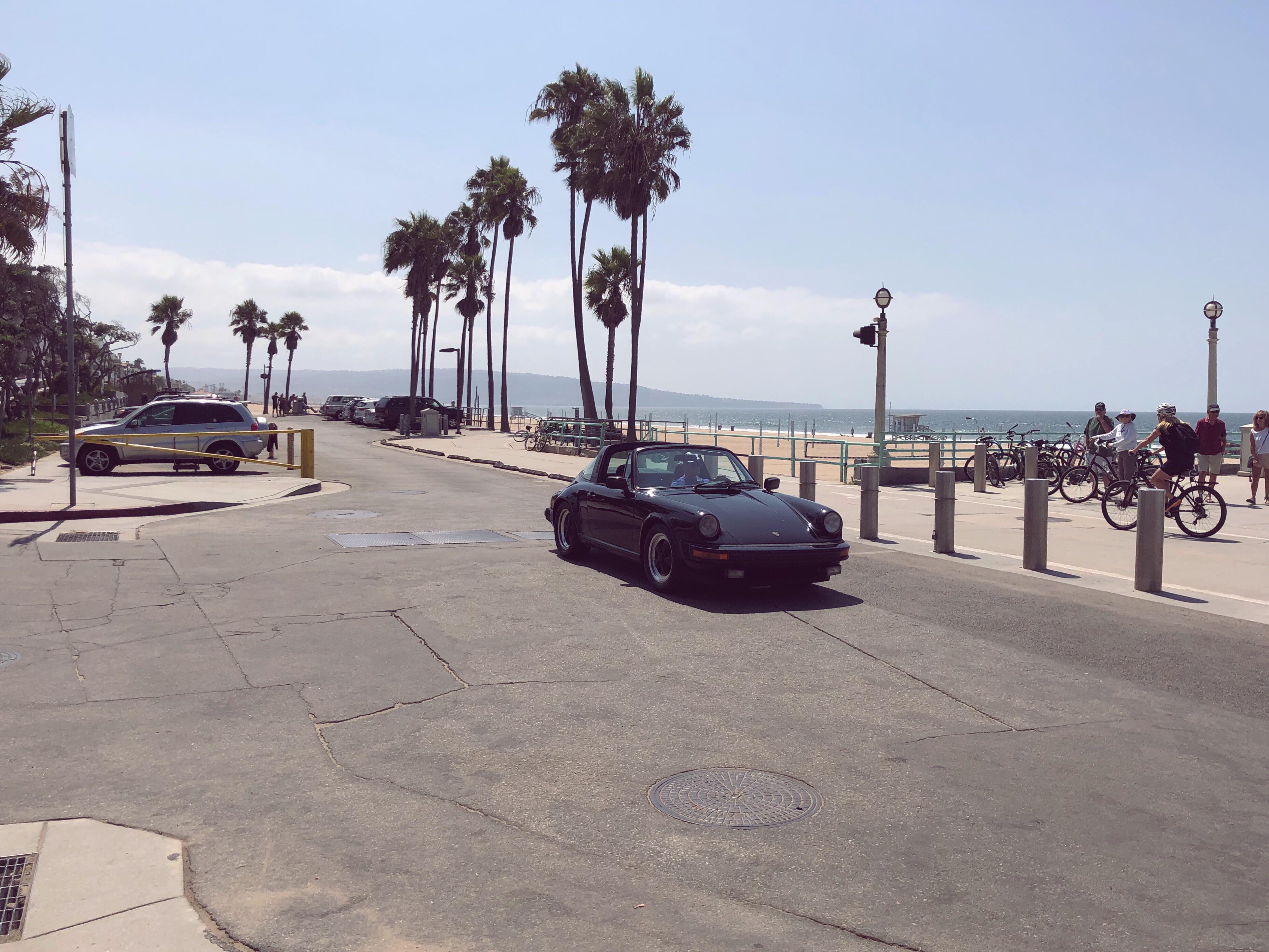 Pic I took today at Manhattan beach r/LosAngeles
