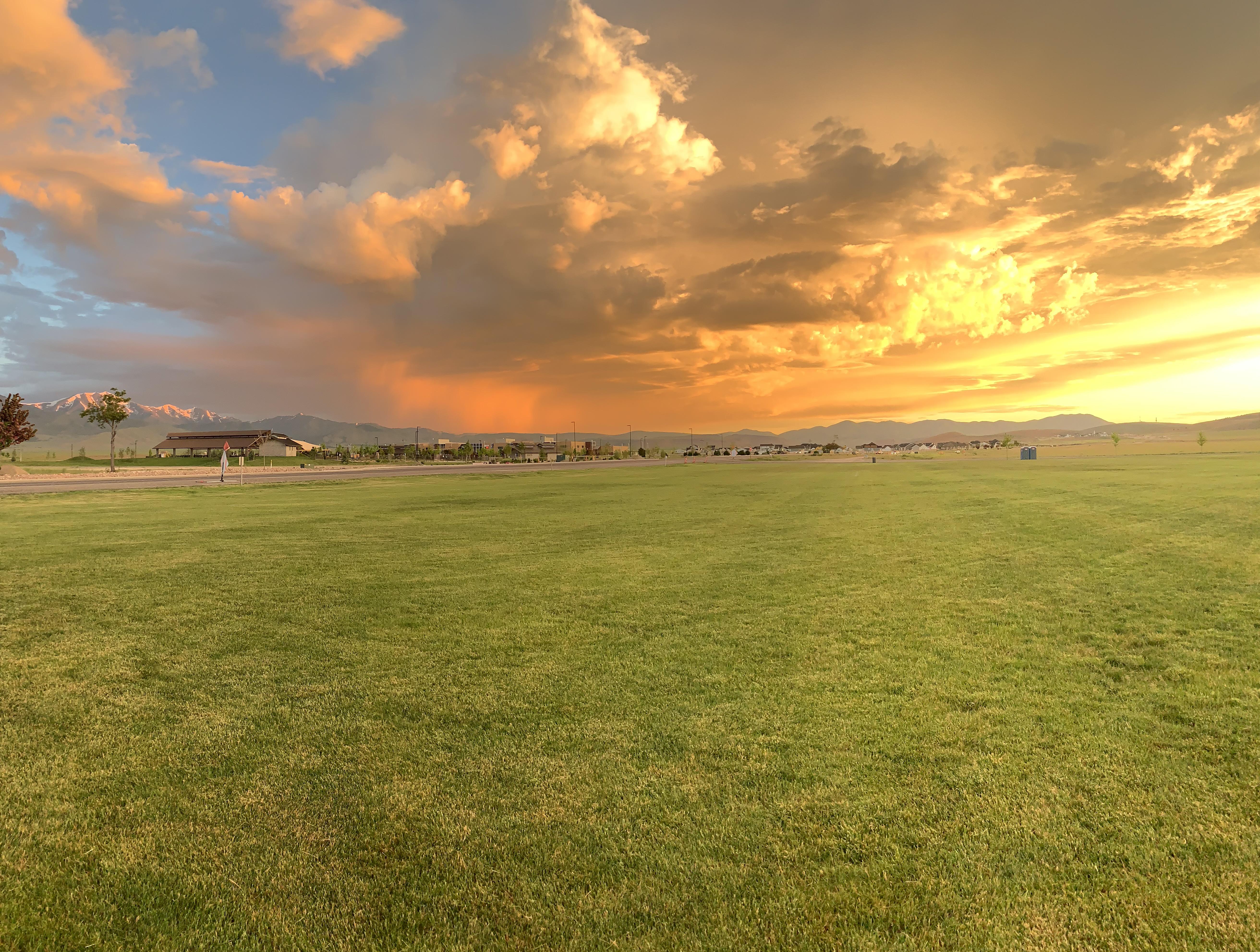 The view in Cedar Valley a few days ago r/SaltLakeCity