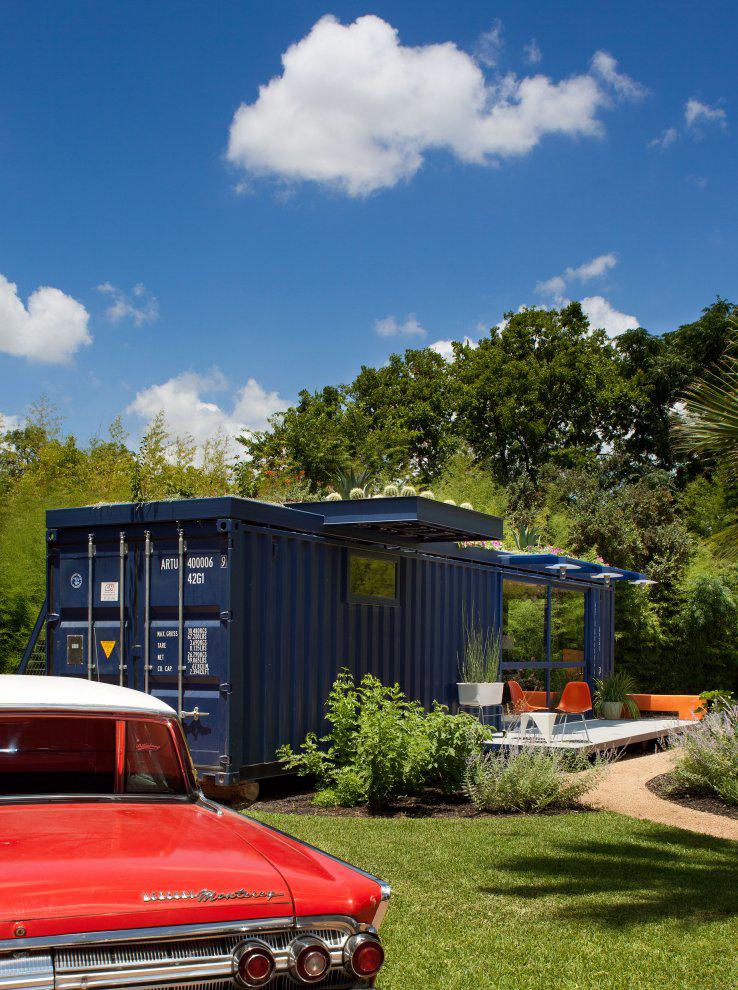 Shipping Container House with Green Roof, San Antonio, Texas r