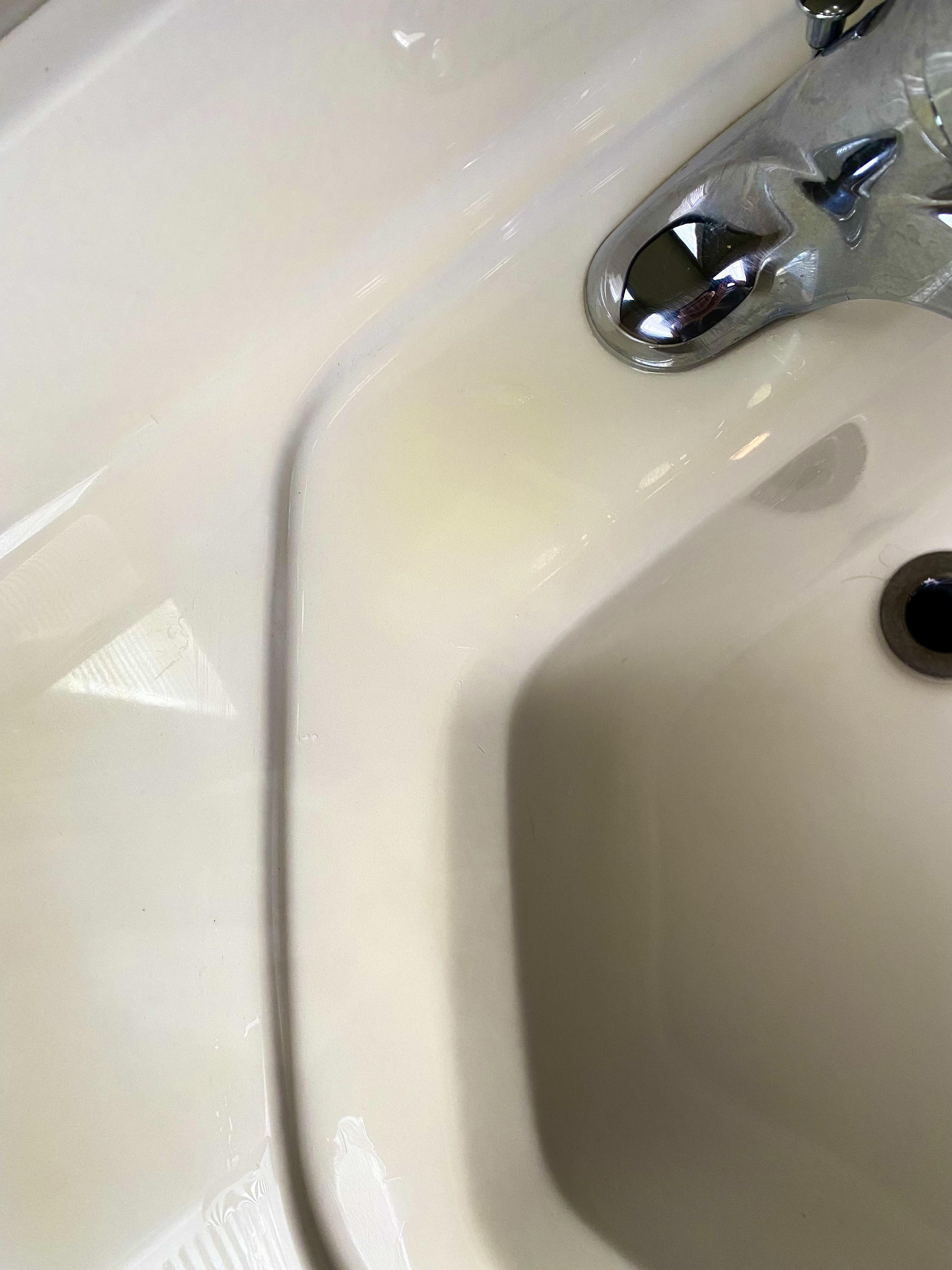 How to get rid of yellowed spots on bathroom vanity? r/CleaningTips