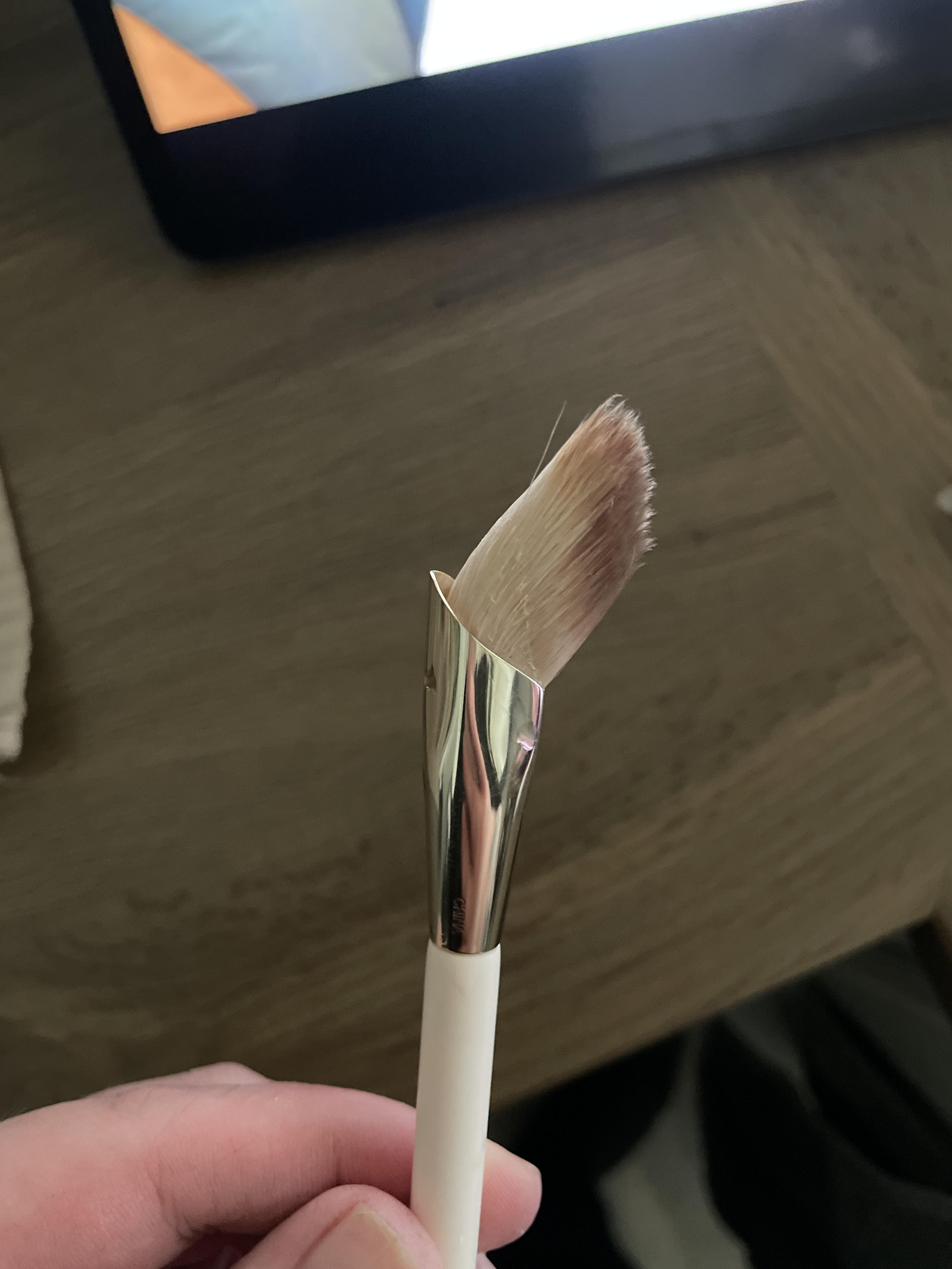 Rare Beauty Concealer Brush after the 2nd wash? Wow. r/MakeupAddiction