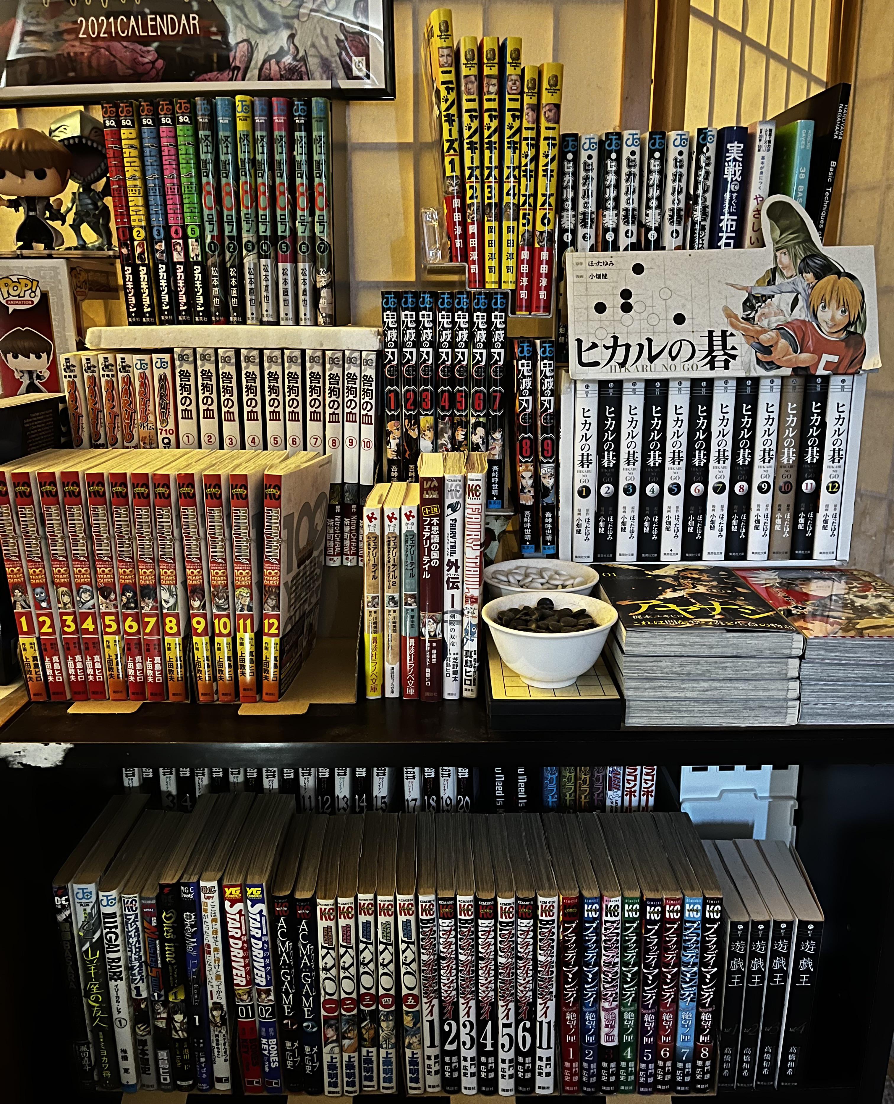 Can’t fit a bigger bookcase for manga. Spent 2 hours rearranging this