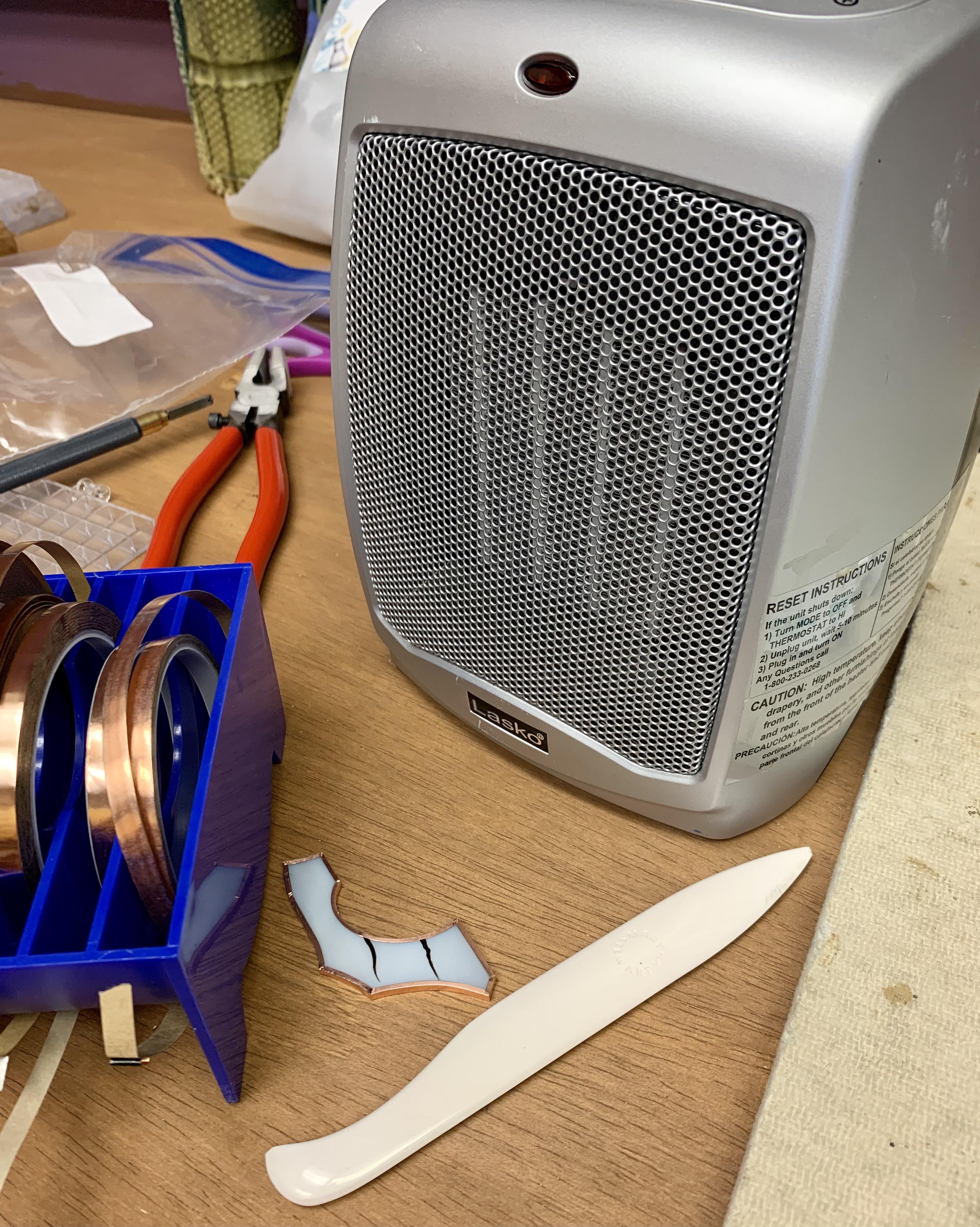 My new favorite tool my space heater! r/StainedGlass