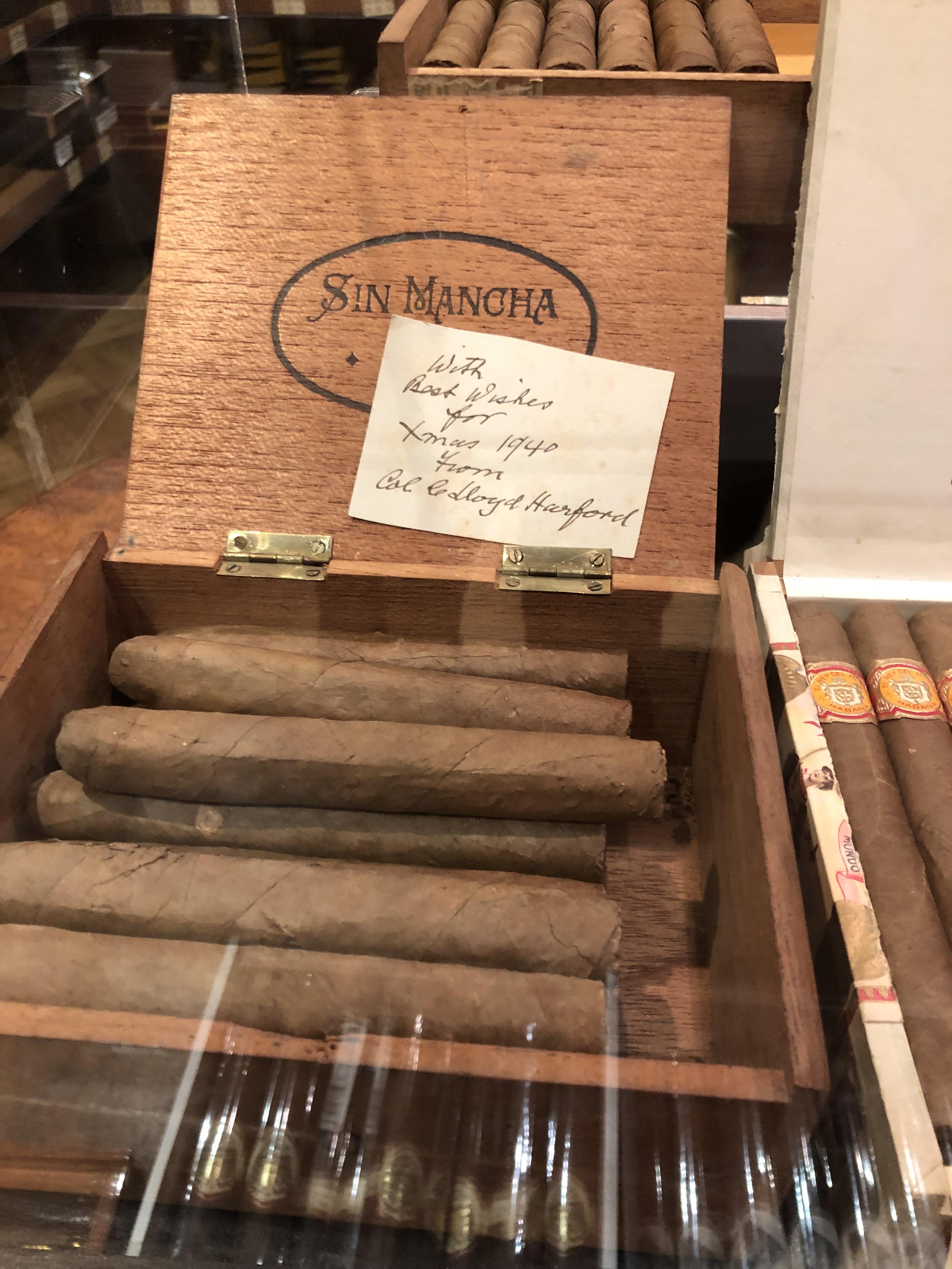 Box of Cigars from 1940, in London. r/cigars