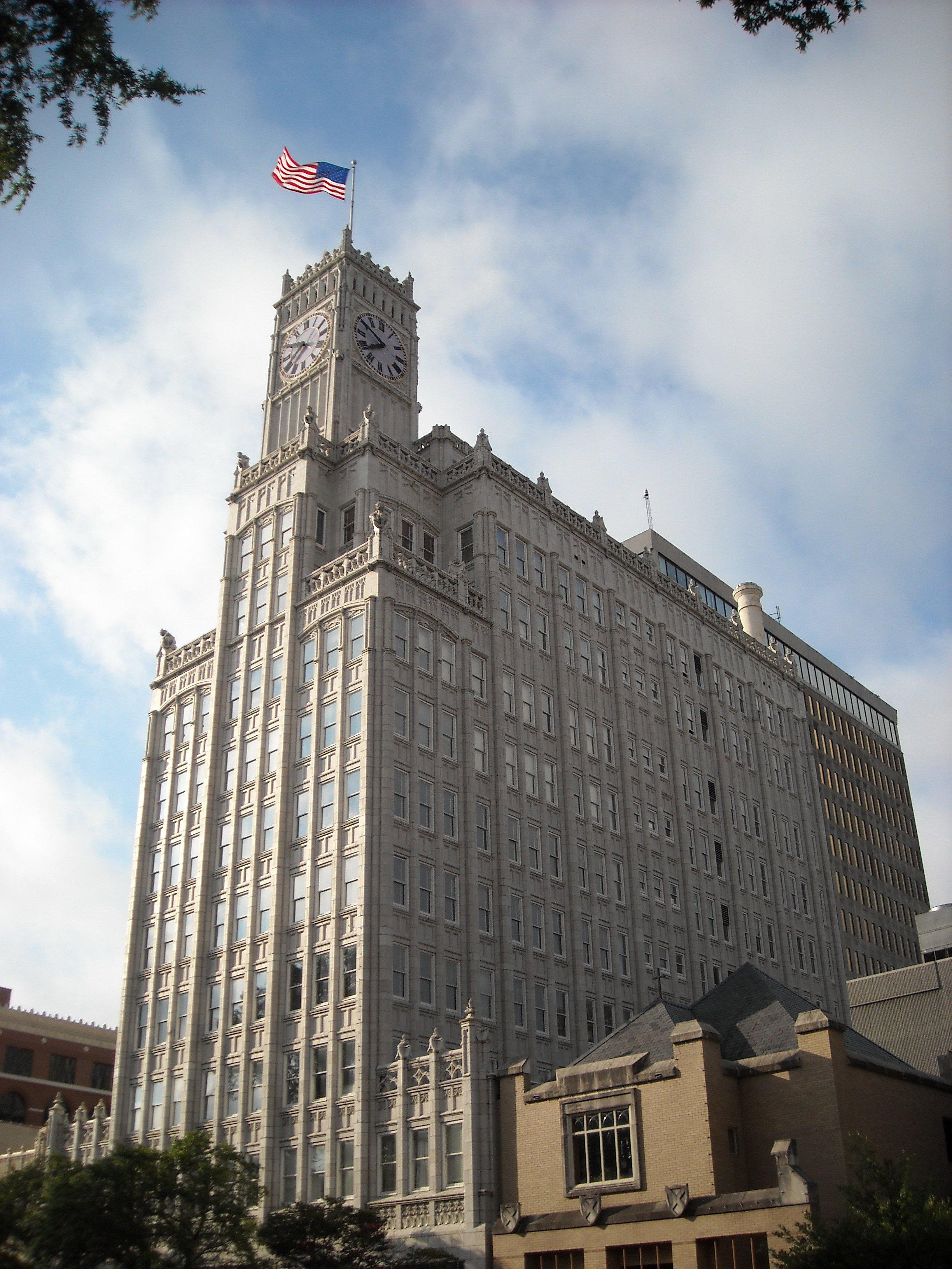 Lamar Life Building Jackson, MS, USA r/ArchitecturalRevival