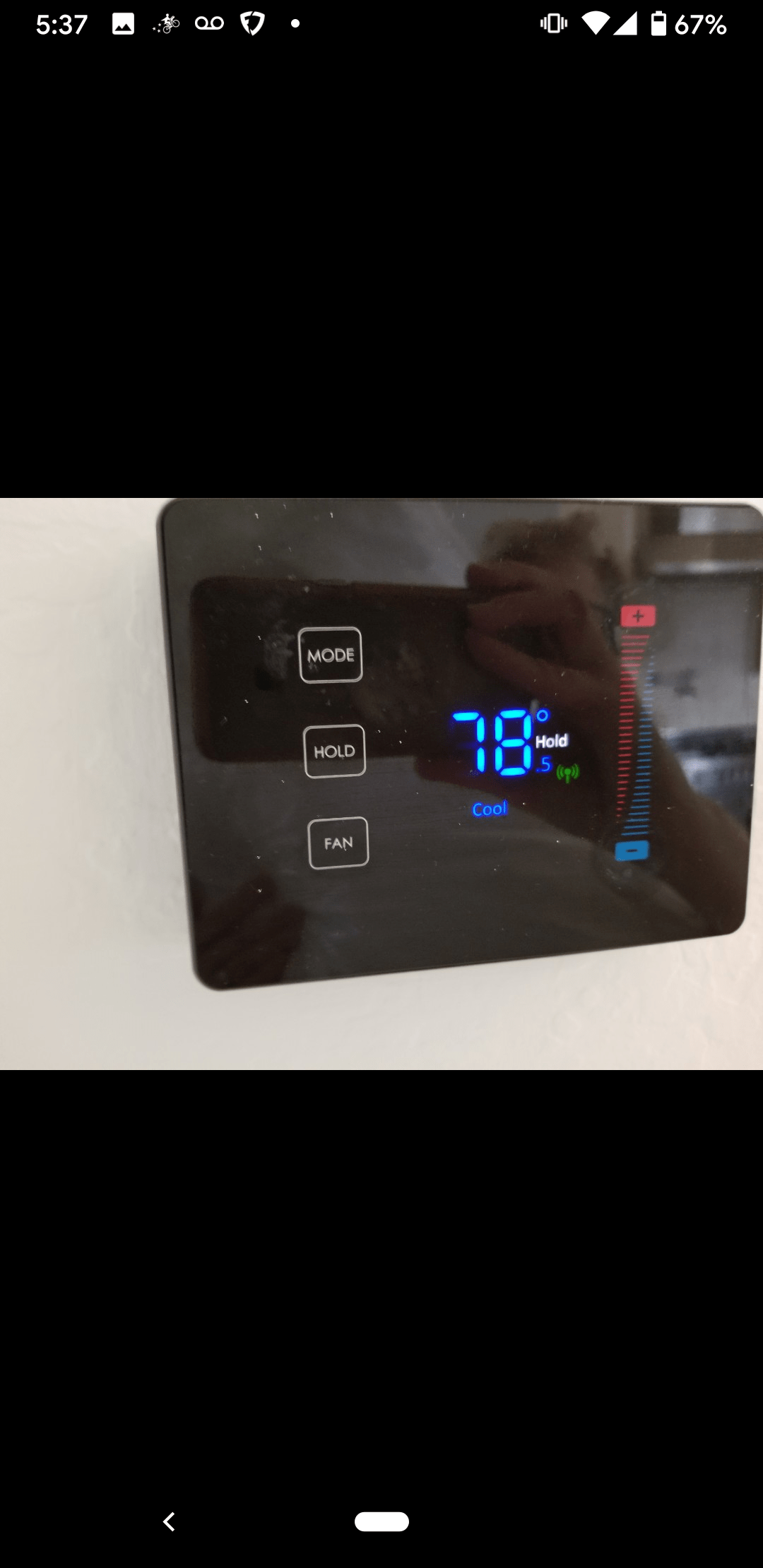 My parents bought a house with this thermostat. cant figure out how to