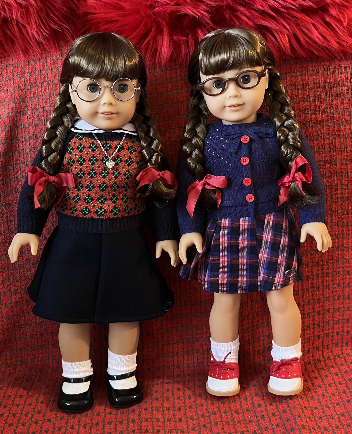 Why do my 2 Molly dolls look so different from each other ?? My first