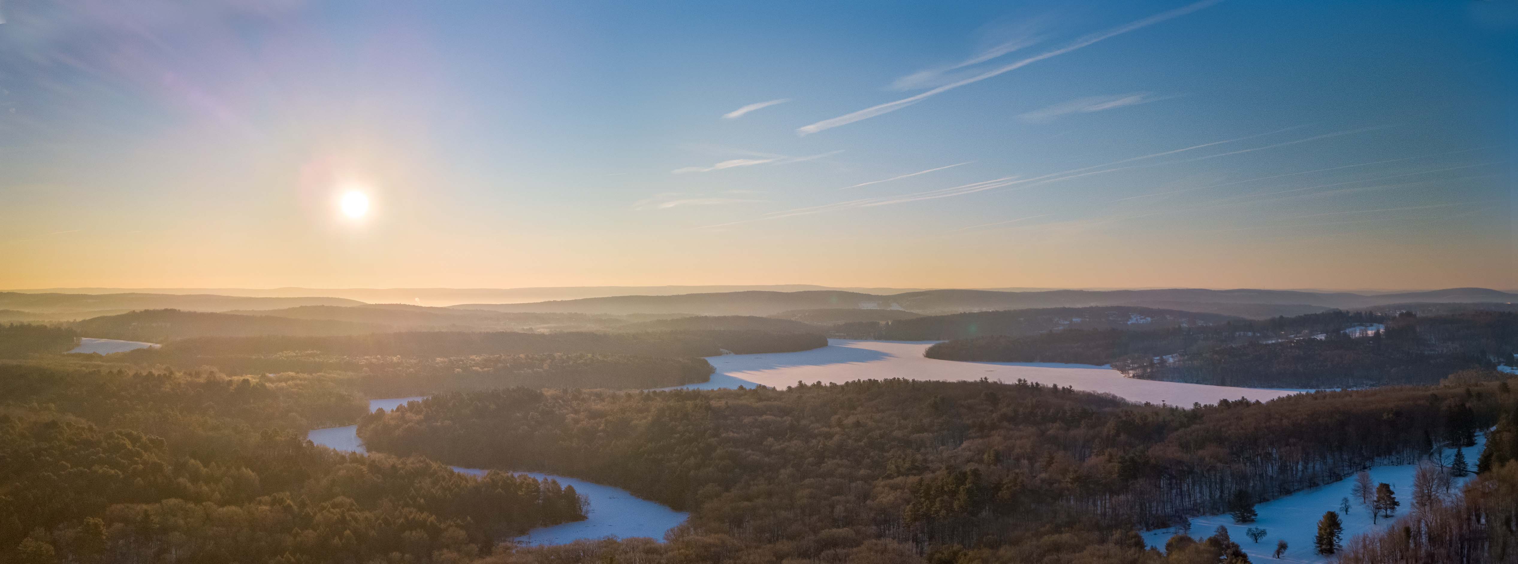 A cold sunrise from above in Back Mountain, PA [OC] 5066x1884