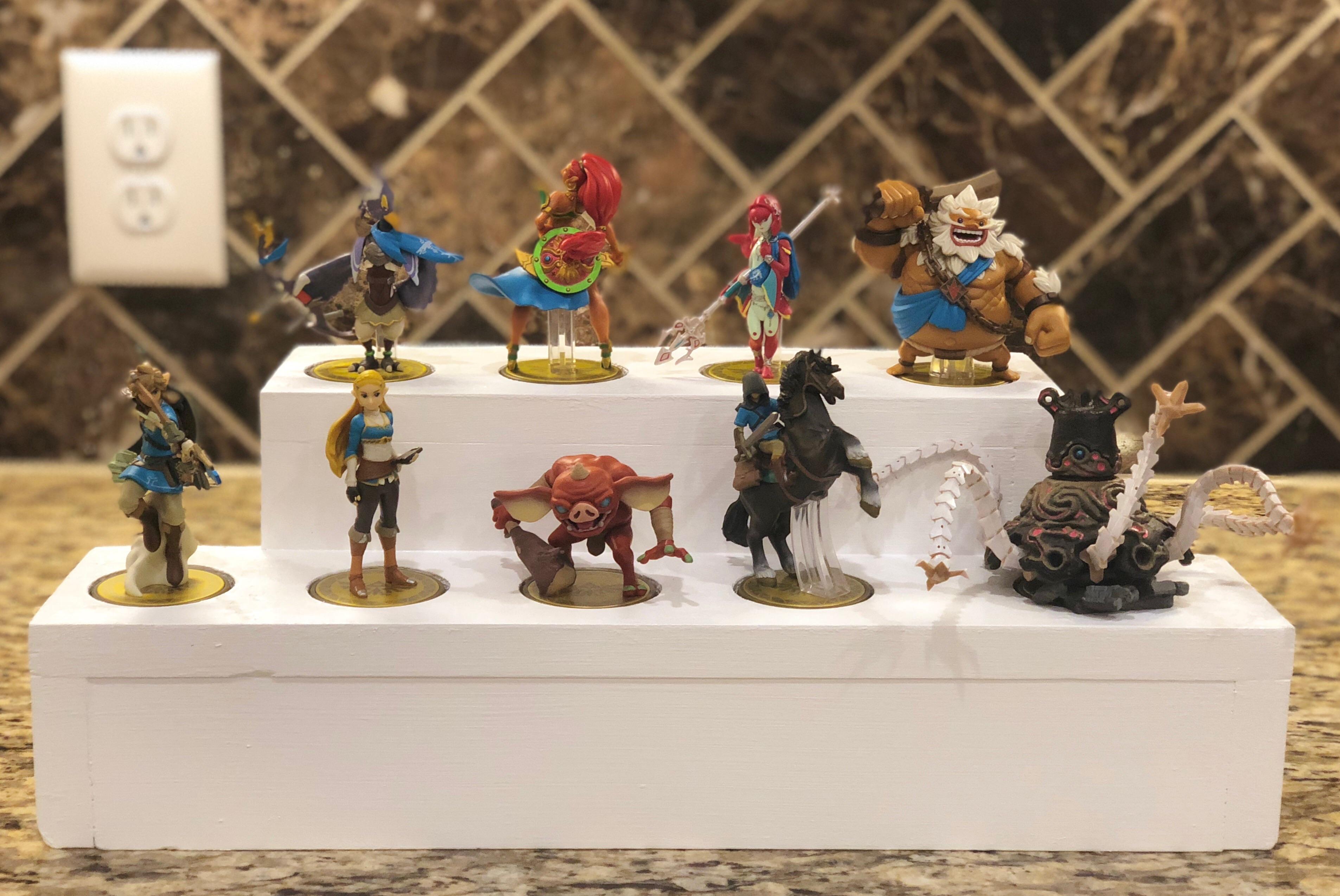 My custom BotW amiibo stand came in! r/amiibo
