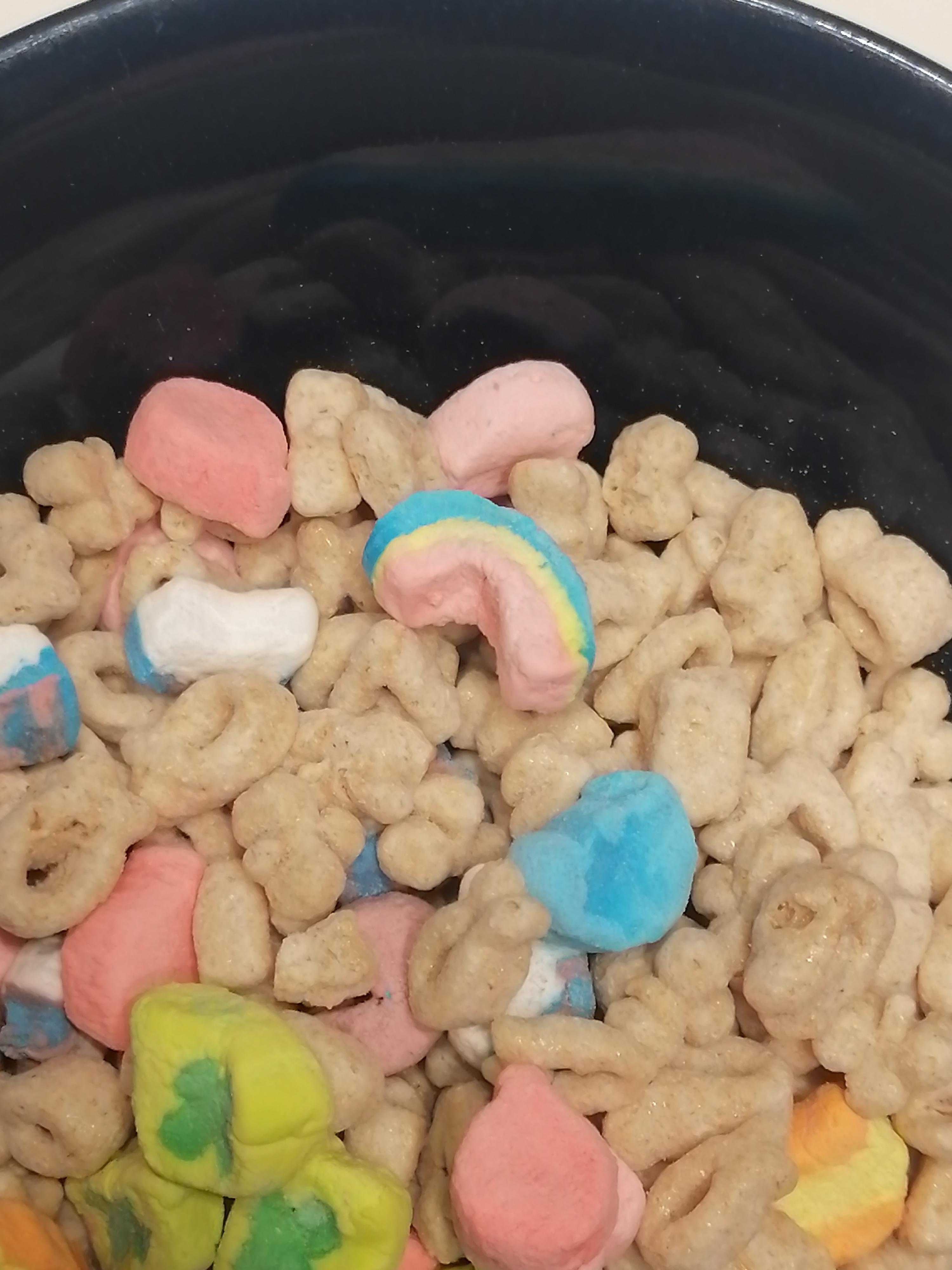 a panbow in my lucky charms! (they're so unhealthy and bad plz don't