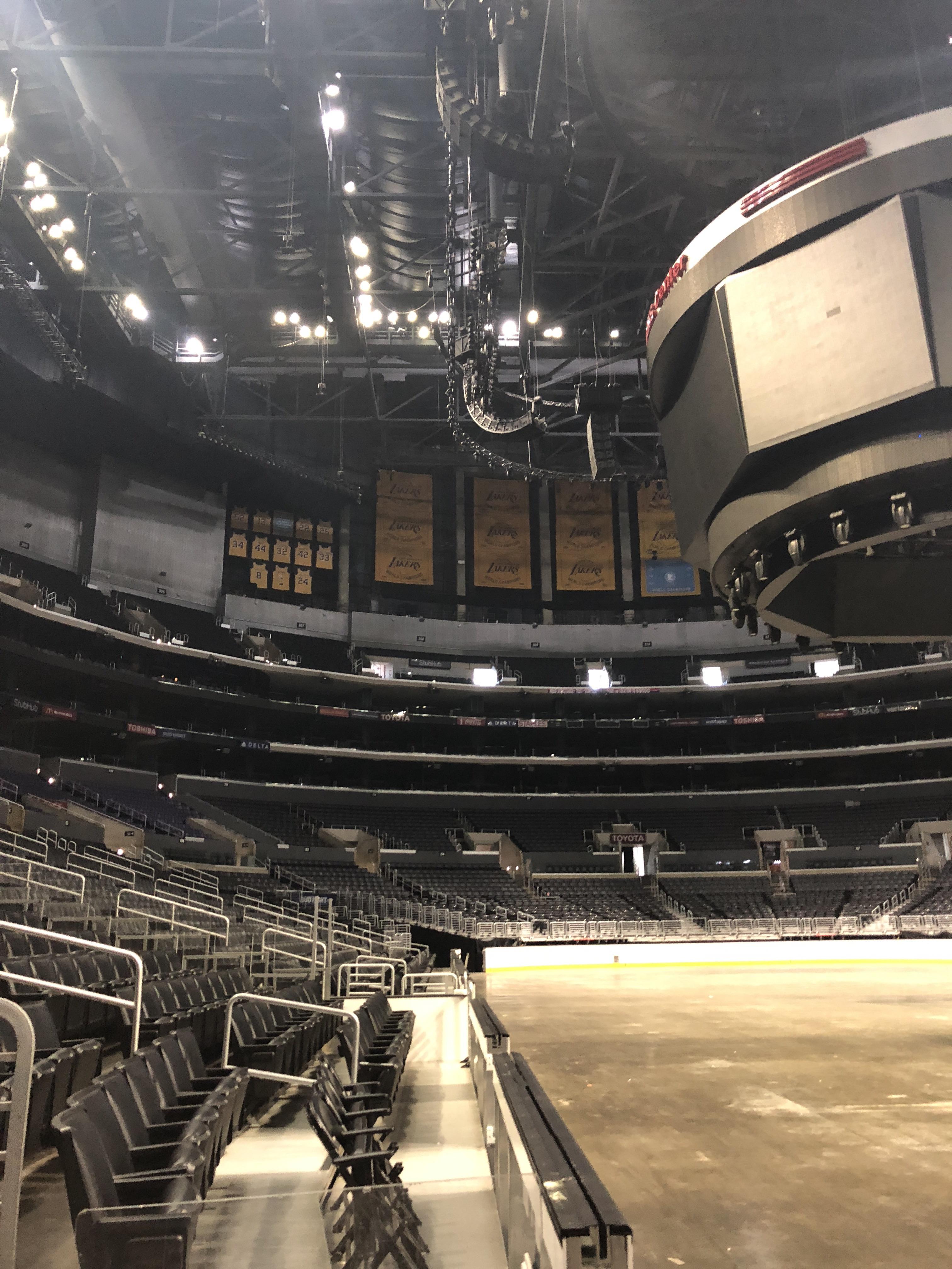 walkthrough of staples center today without the floors down! Walked