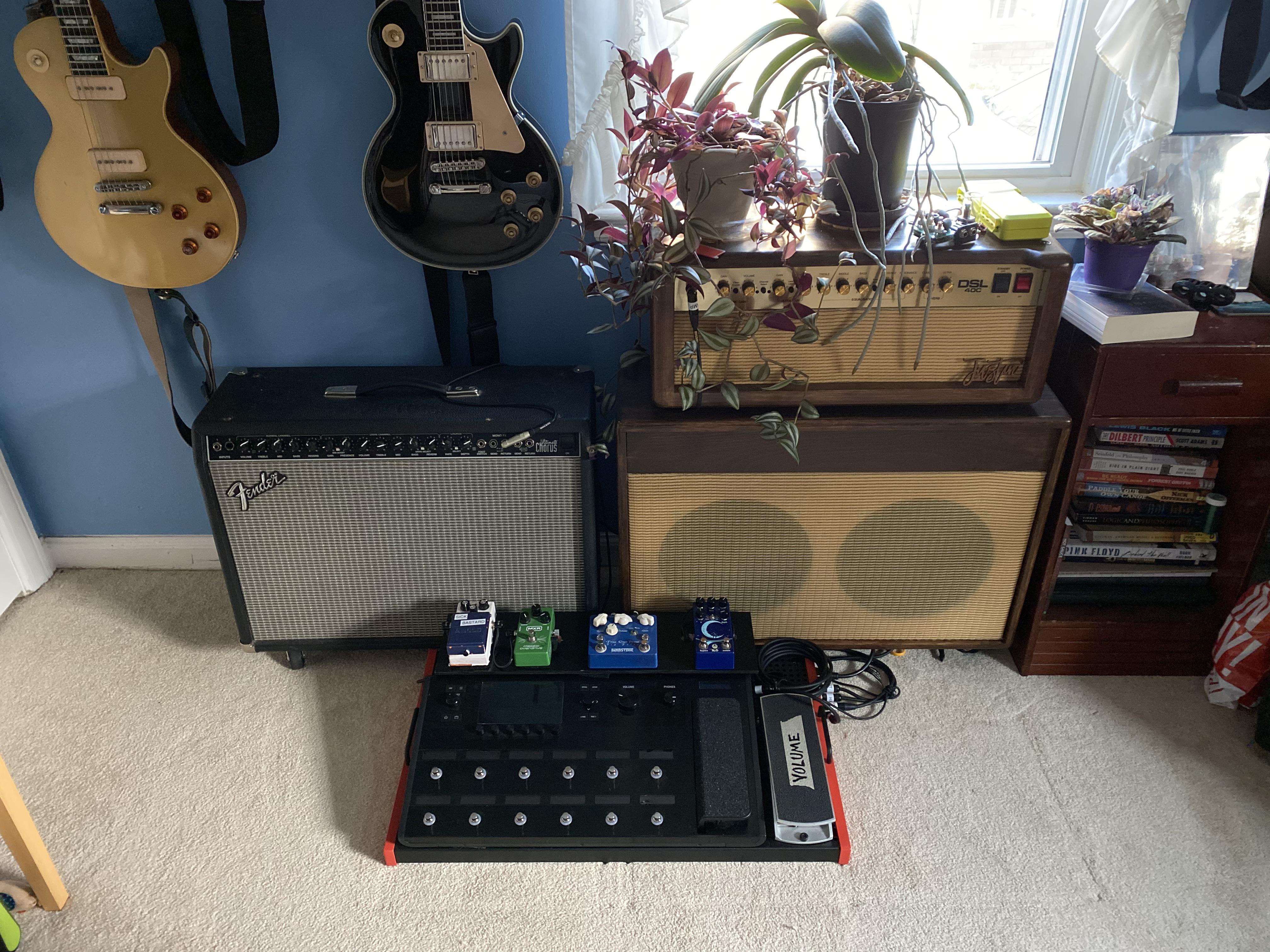 Stereo setup. Line 6 helix into a Marshall Marshall DSL40 converted to