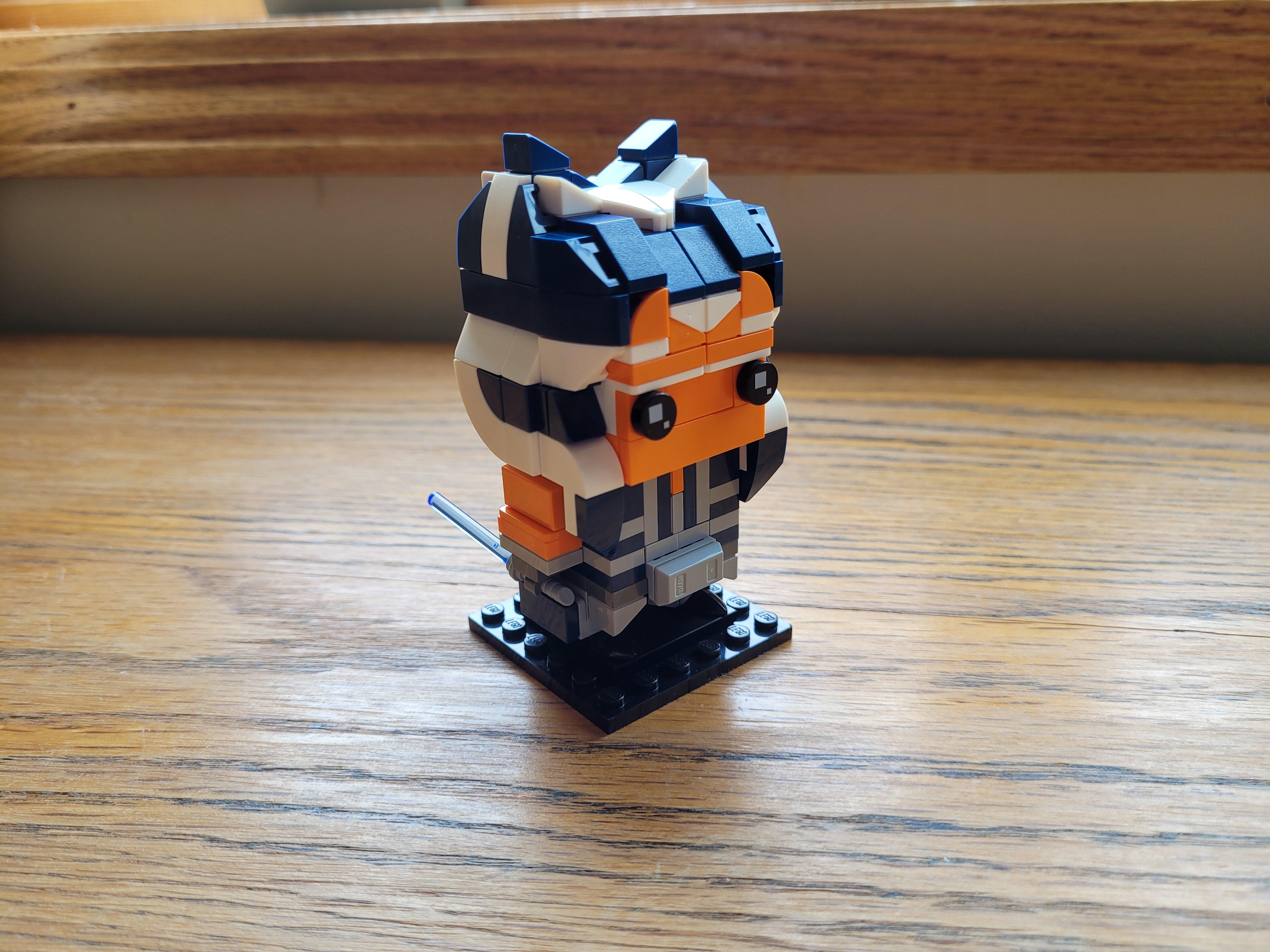 Ahsoka Brickheadz moc r/legostarwars
