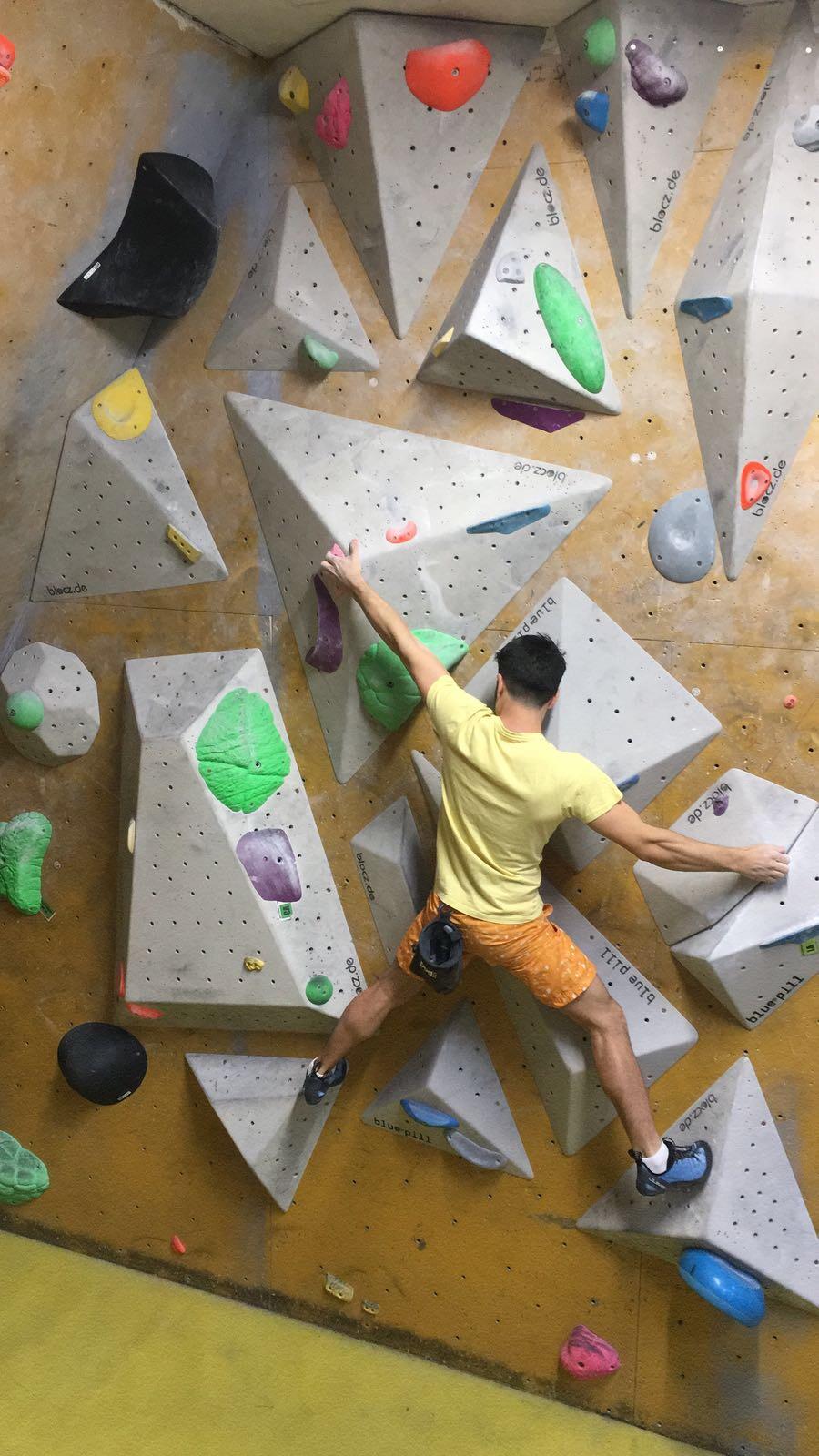 Fun volumeheavy bouldering set at The Castle, London! r/climbing