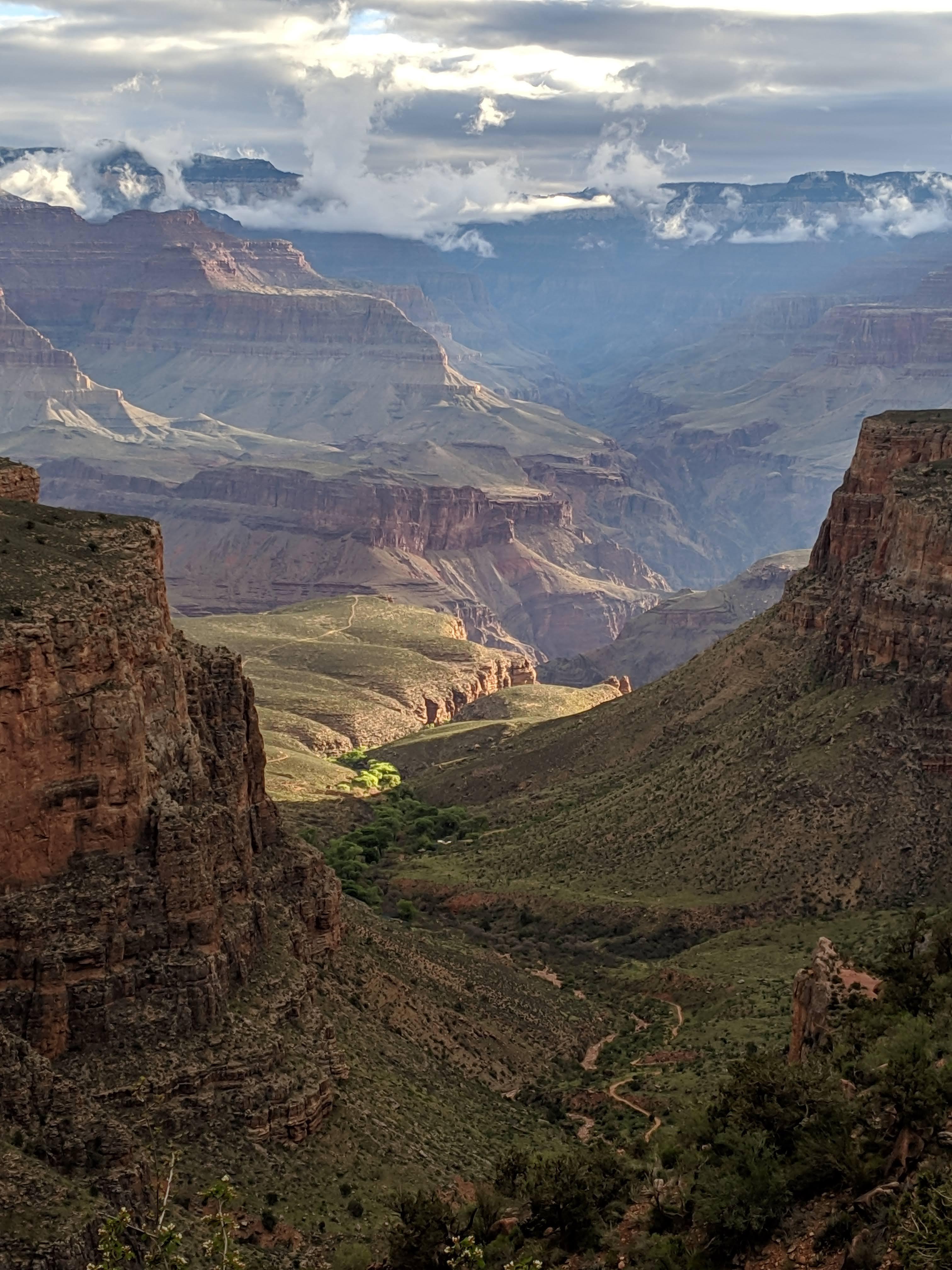 A picture from my honeymoon! Bright Angle Trail, Grand Canyon USA [3024