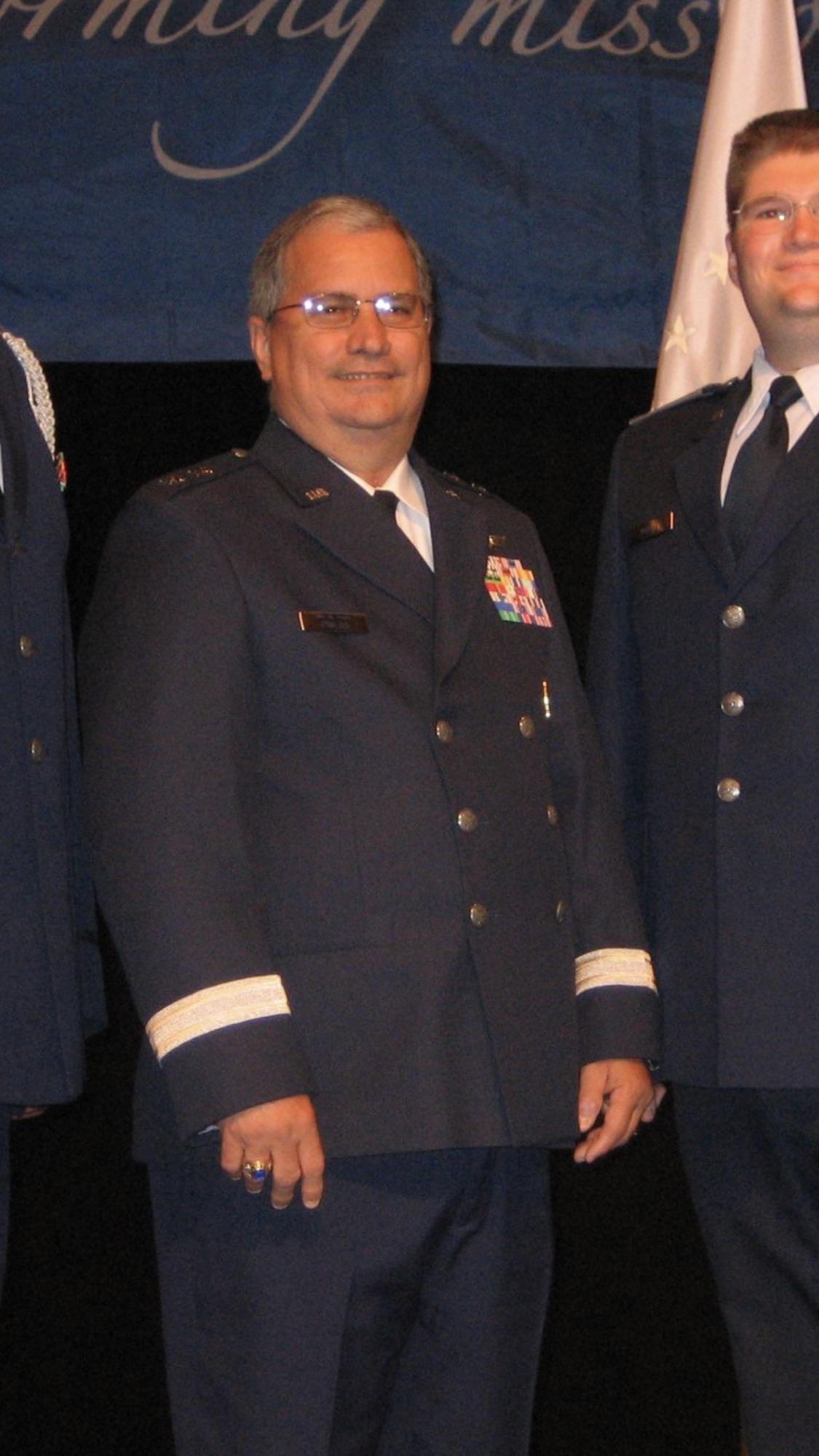 How many of you had this uniform? r/civilairpatrol