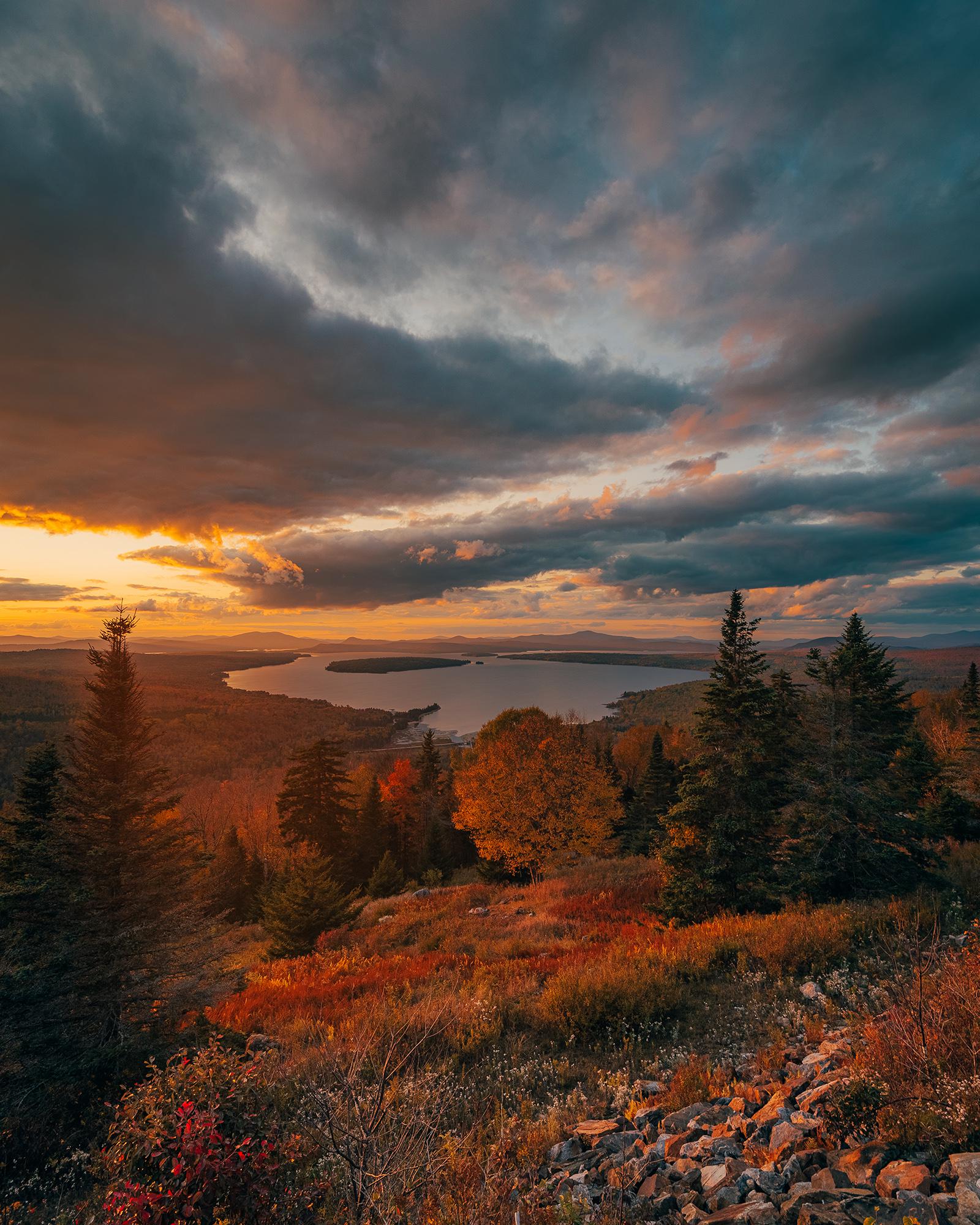 Sunset view from Height of Land, near Rangeley, Maine [OC] [1600x2000