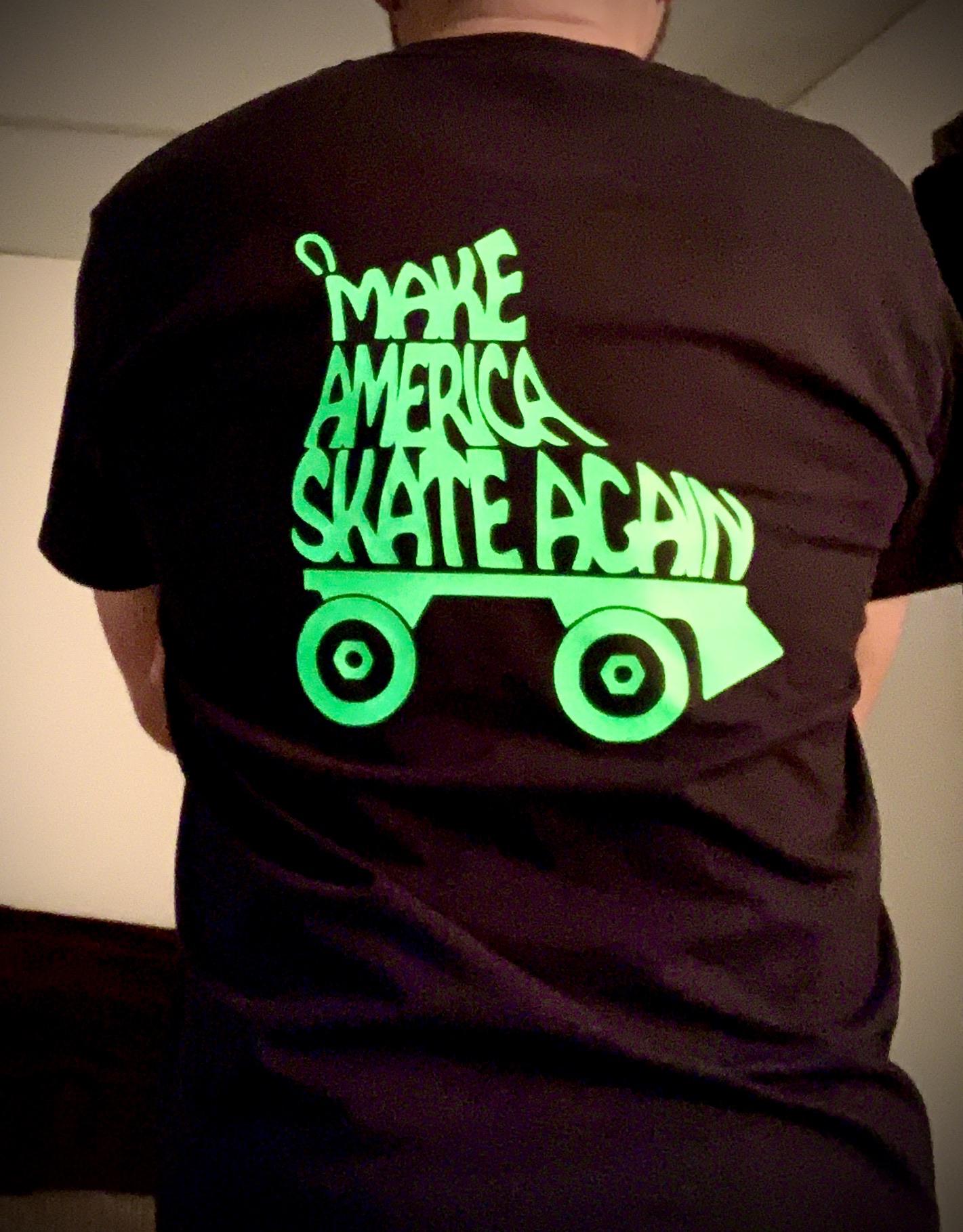 Shirt I made to hit the rink with! r/Rollerskating