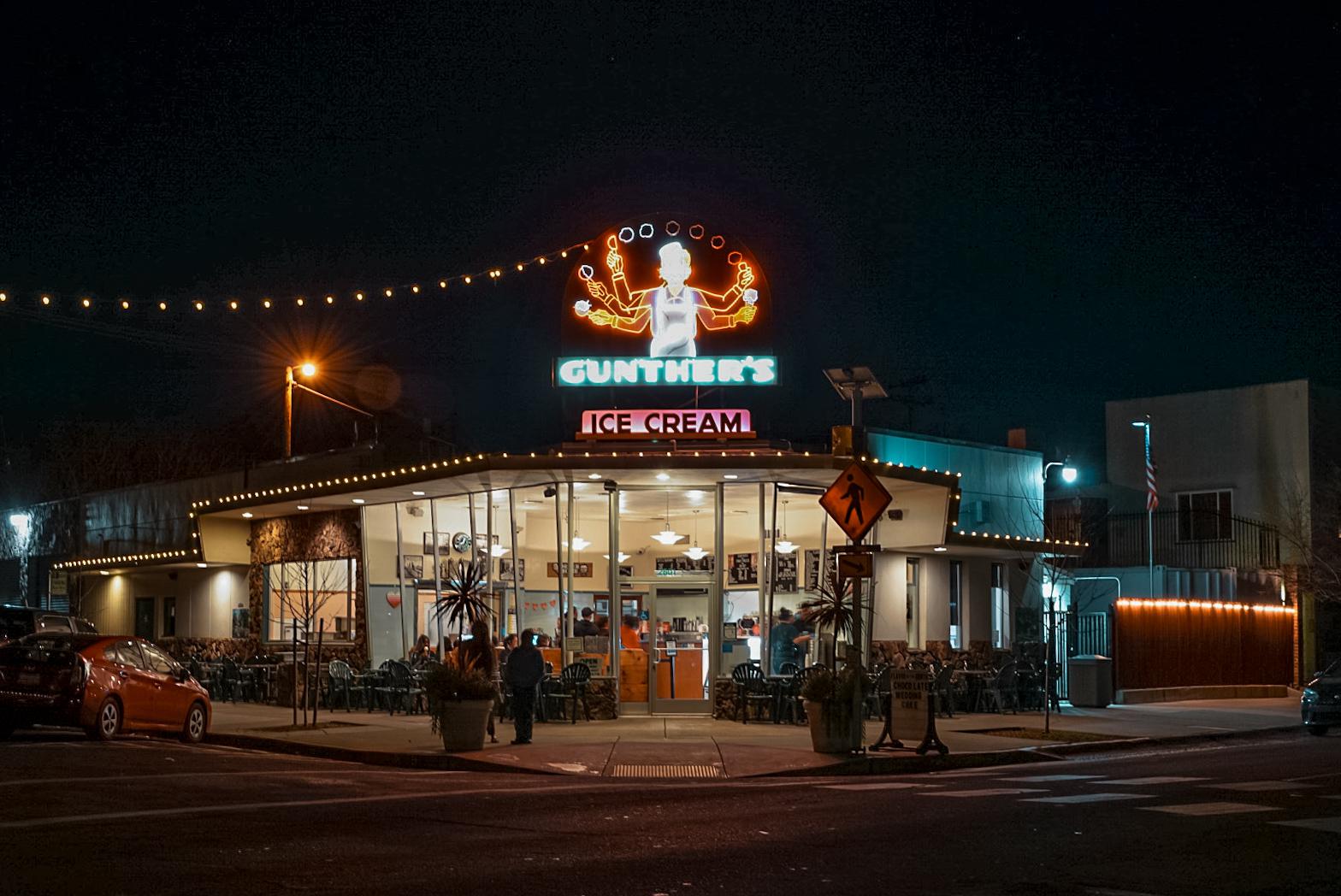 Seeing lots of Gunther's love out there! Legendary place! r/Sacramento