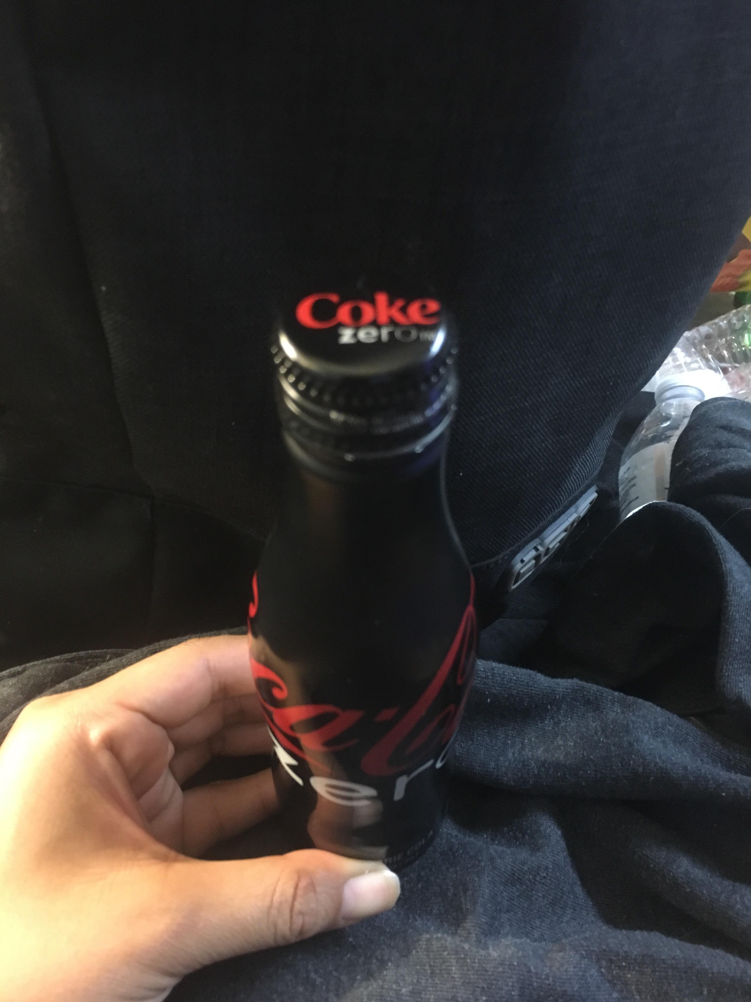 Coke Zero bottle showing alternate realities r/Mandela_Effect
