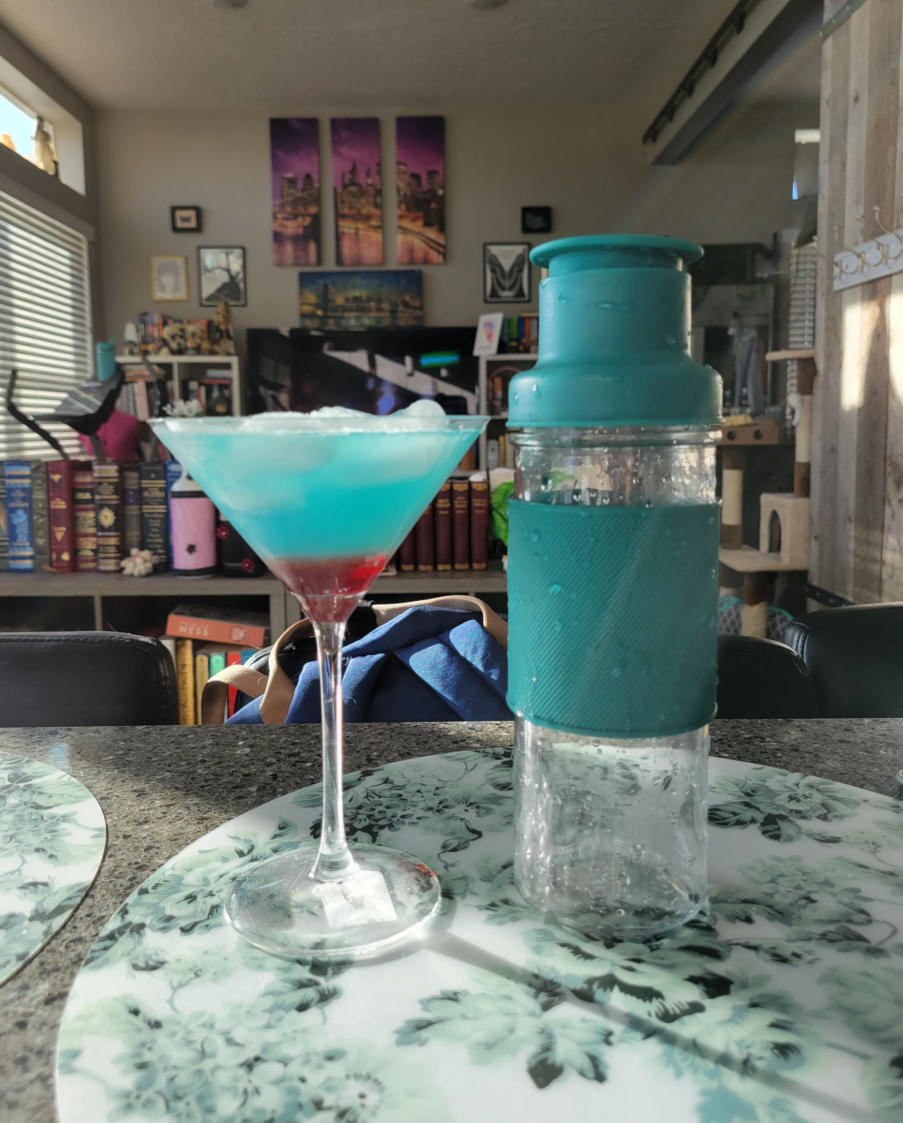 Unfortunately don't love the cocktail shaker. The grip annoyingly