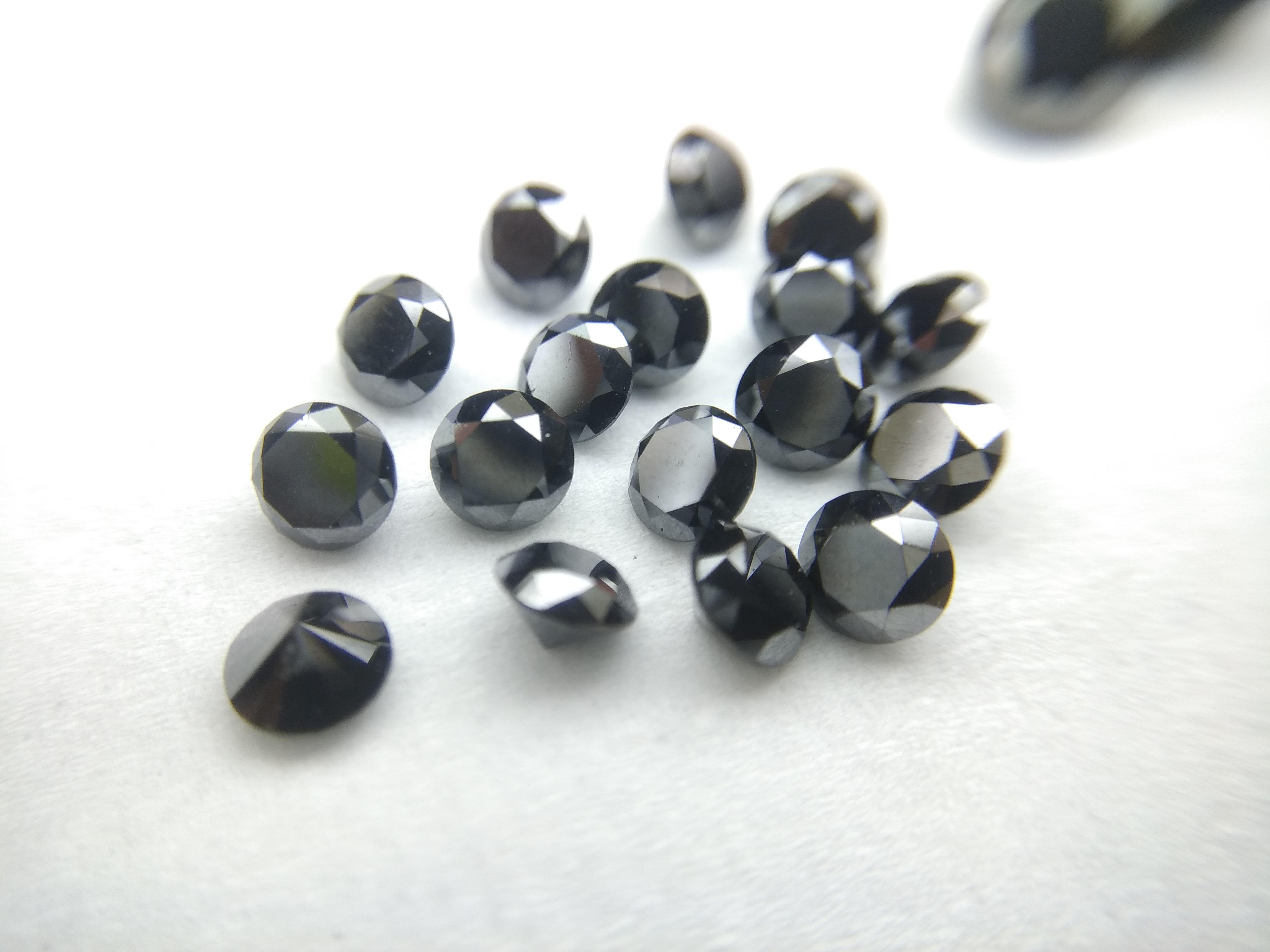 WHAT ARE BLACK DIAMOND & TYPES OF BLACK DIAMONDS Diamond