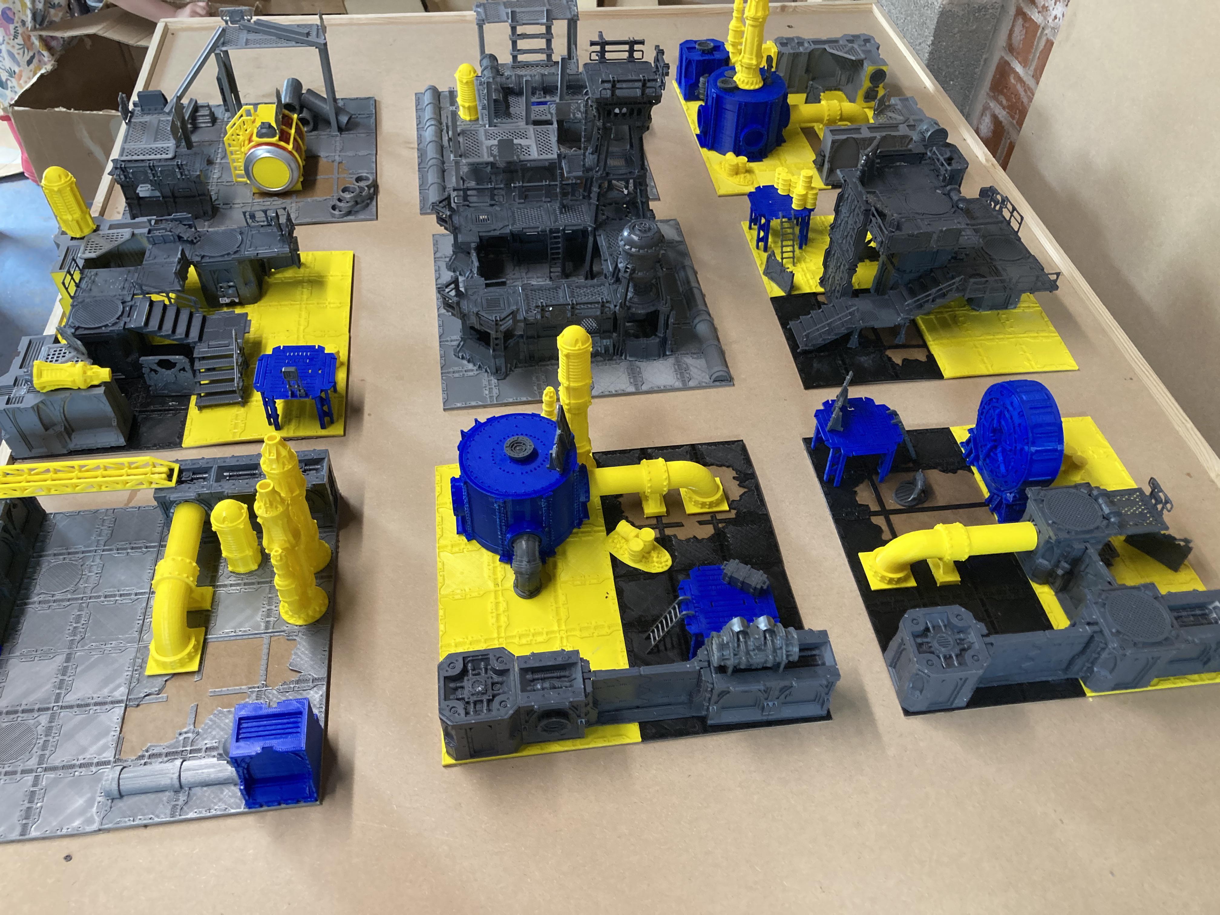 Partially printed modular necromunda board! PrintedWarhammer