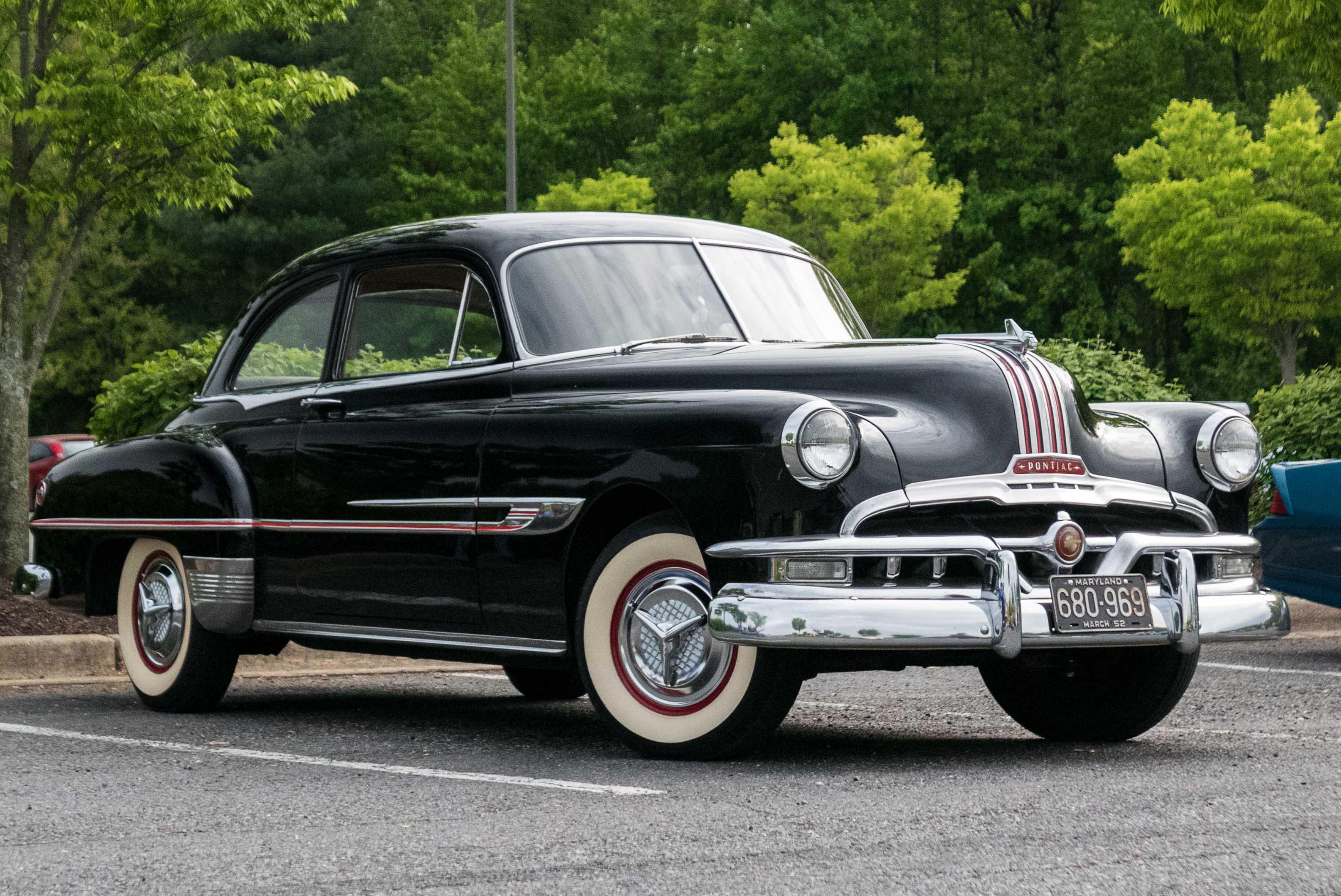 52 Pontiac Chieftain at the local meetup classiccars