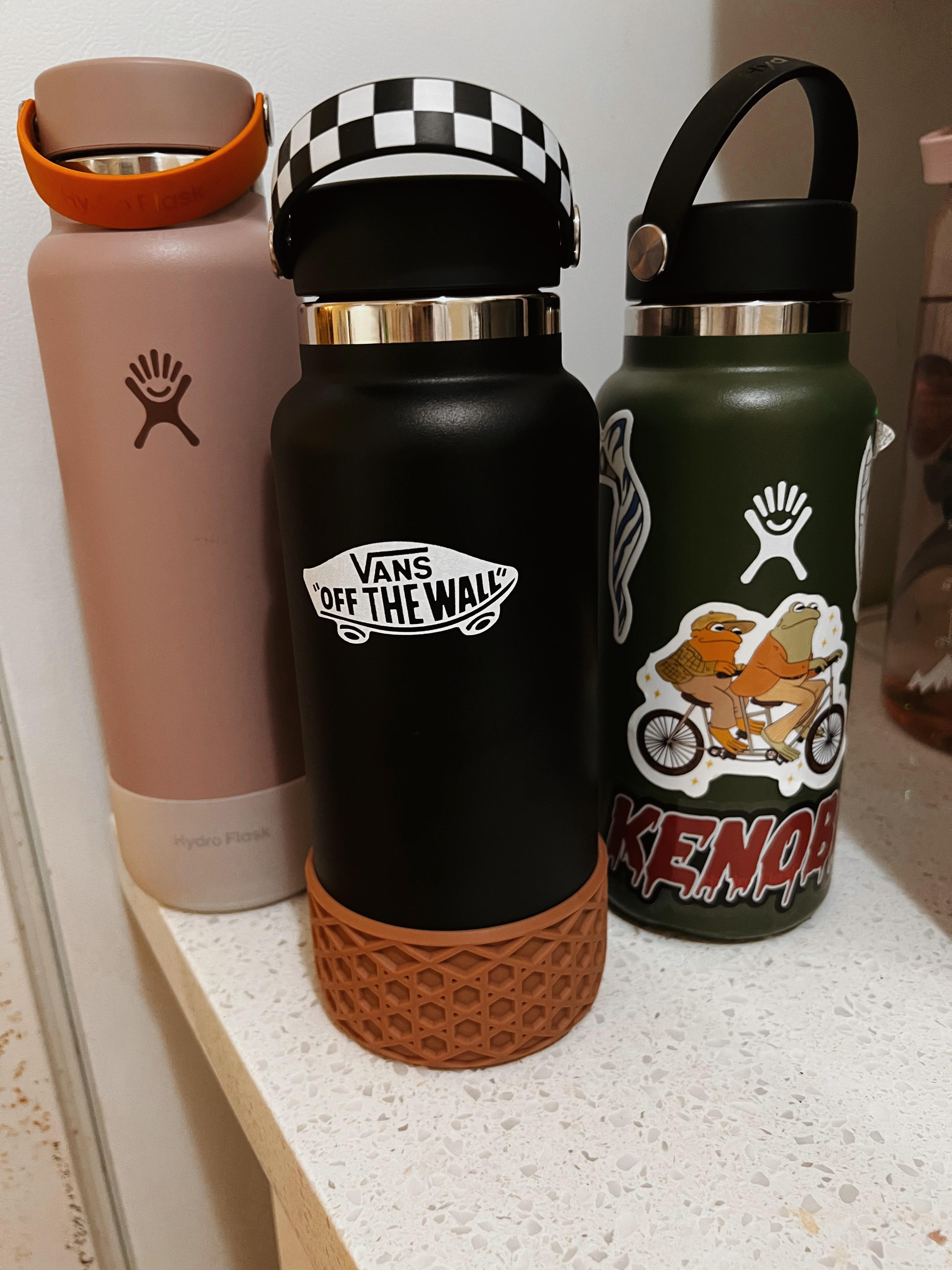 Didn’t need it but this subreddit is dangerous 😅🫡 r/Hydroflask