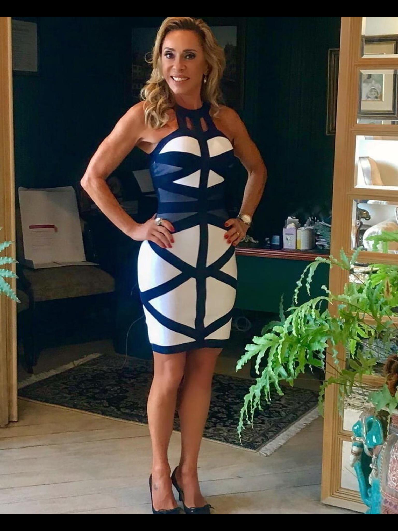 Milfs are also allowed? Right? : tightdresses